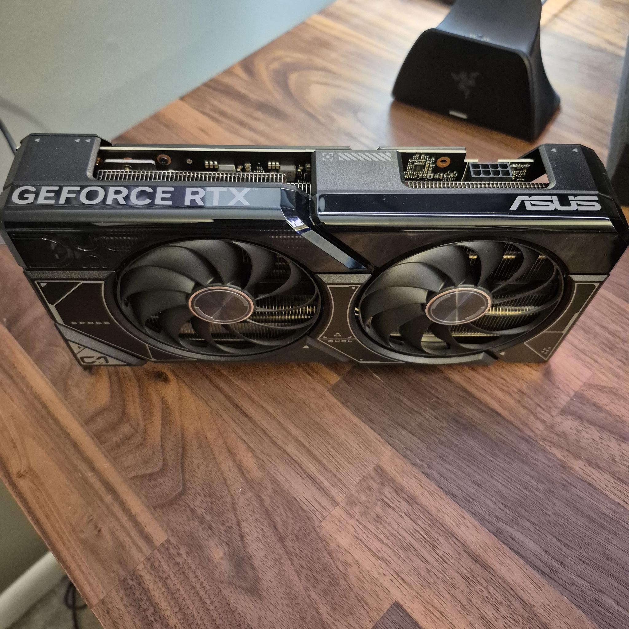 RTX 4070 ASUS