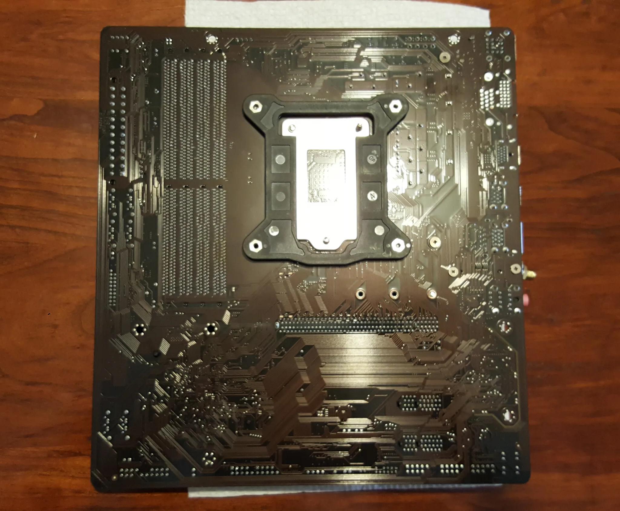 GIGABYTE B460M DS3H AC MOTHERBOARD, LGA 1200 with WI-FI