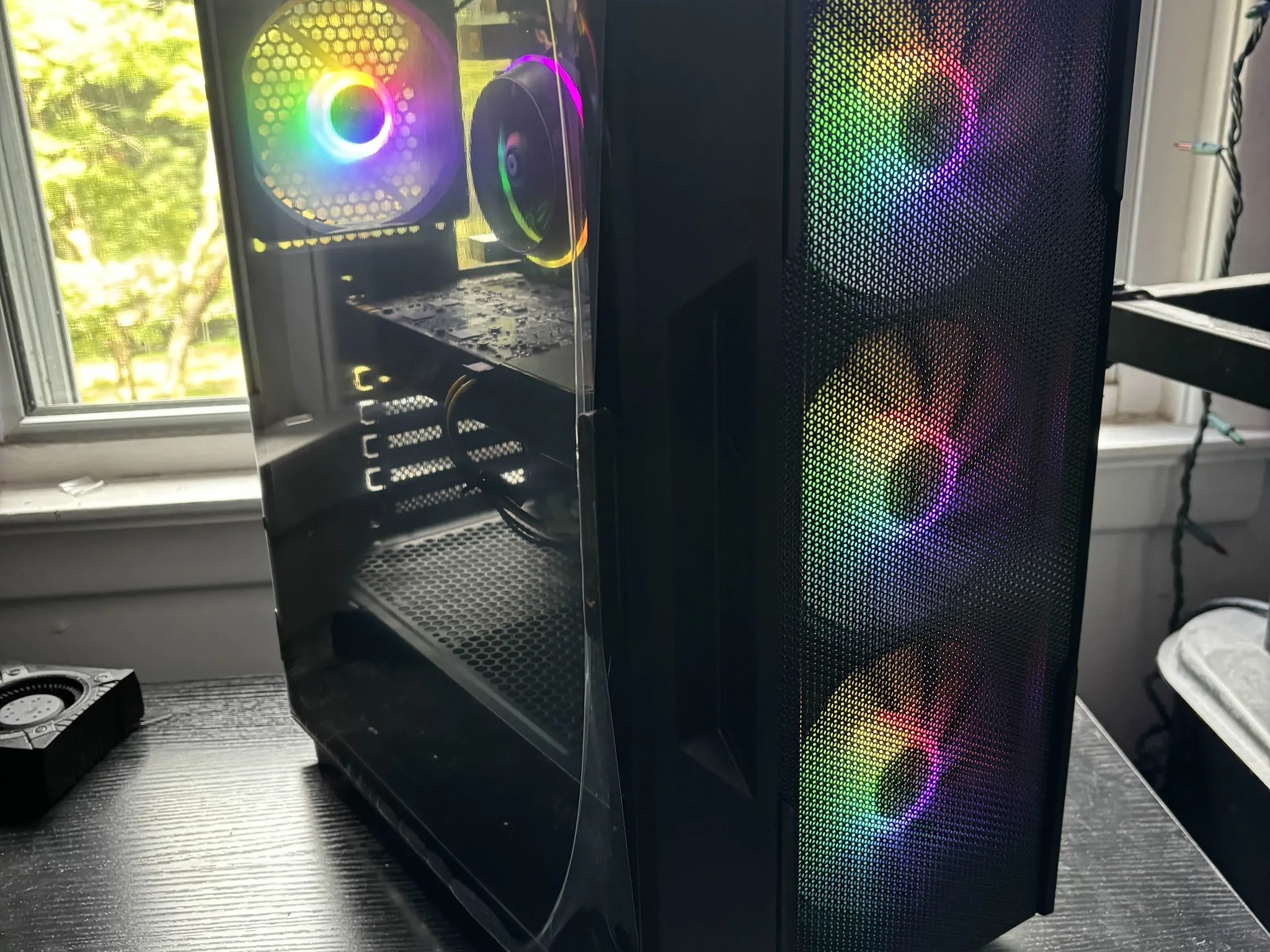 GAMING PC i5 8GB NVIDIA GTX 660 RGB Lighting RGB Fans Computer