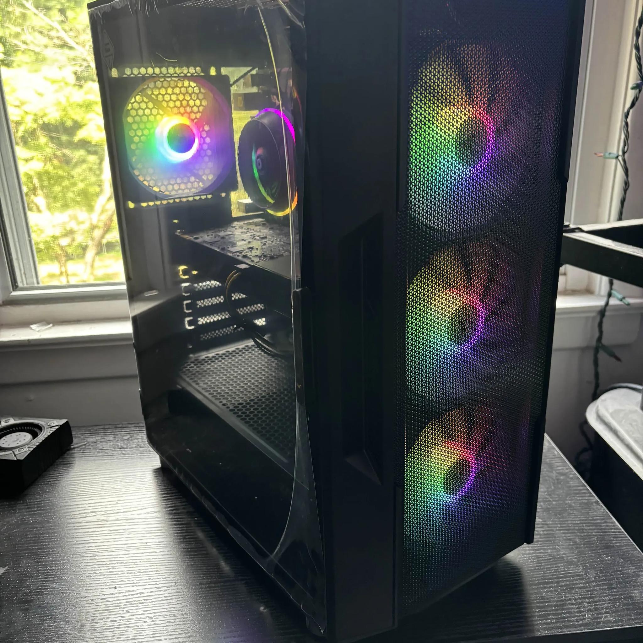 GAMING PC i5 8GB NVIDIA GTX 660 RGB Lighting RGB Fans Computer