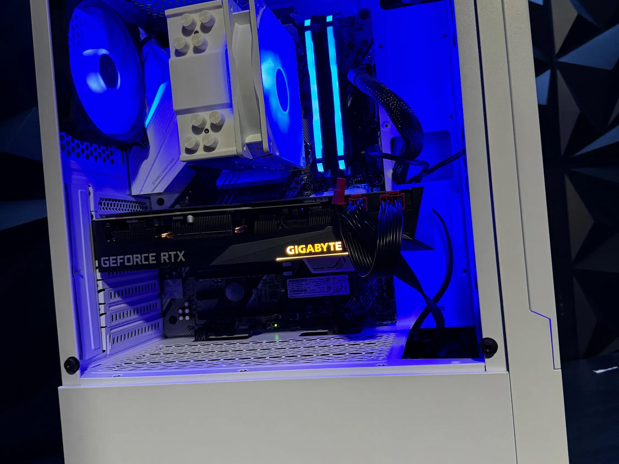 🥶Phantom Core🥶 |i7| RTX 3070 |32 GB RGB DDR4 3600MHz| 1.25 TB NVME| 4 TB HDD|