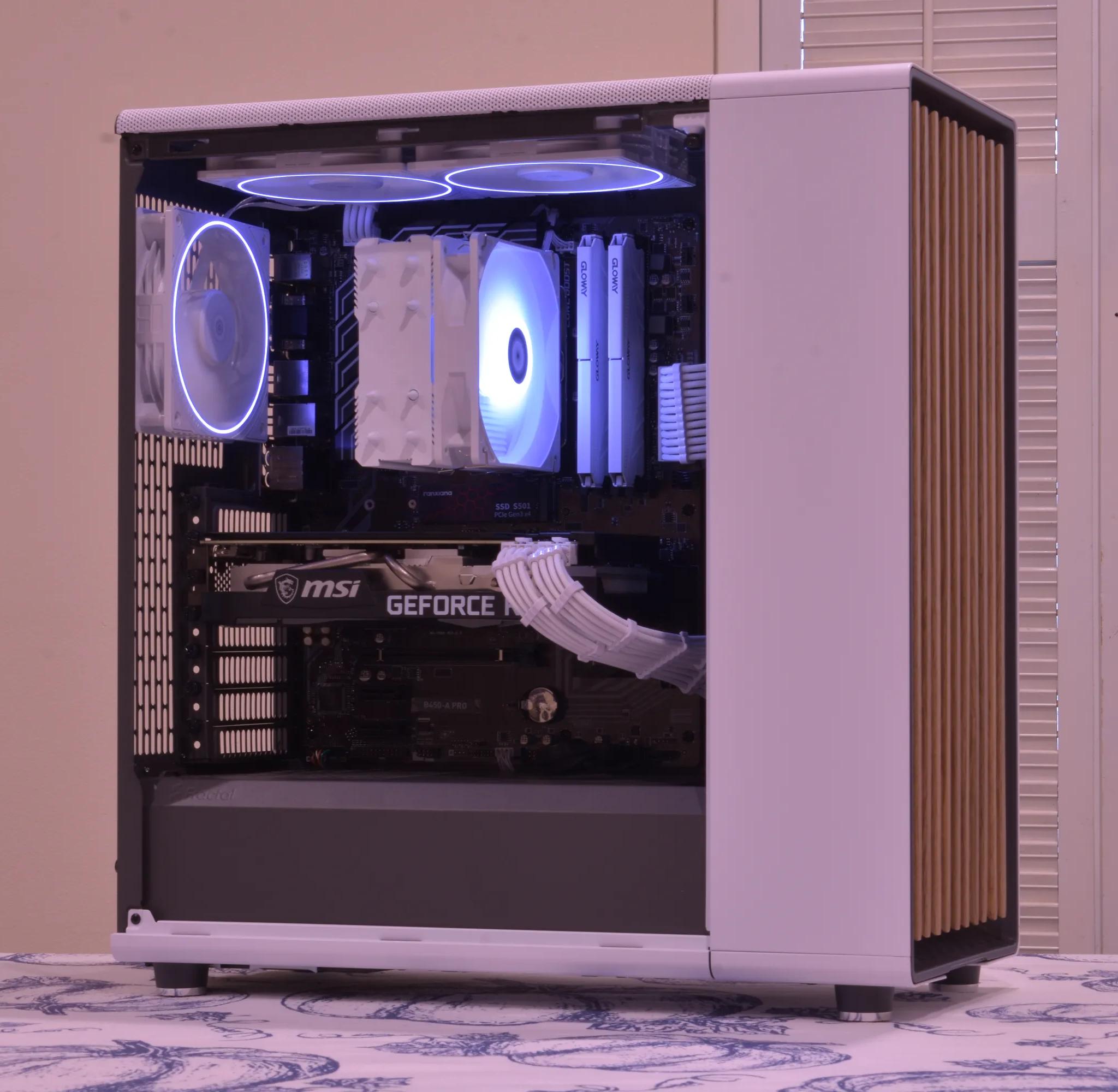🌲Fractal North🌲 Ryzen 5 5600 | RTX 3070 8GB | 32GB Ram DDR4 | 1TB nVME SSD | Win11 Pro+Wifi+RGB