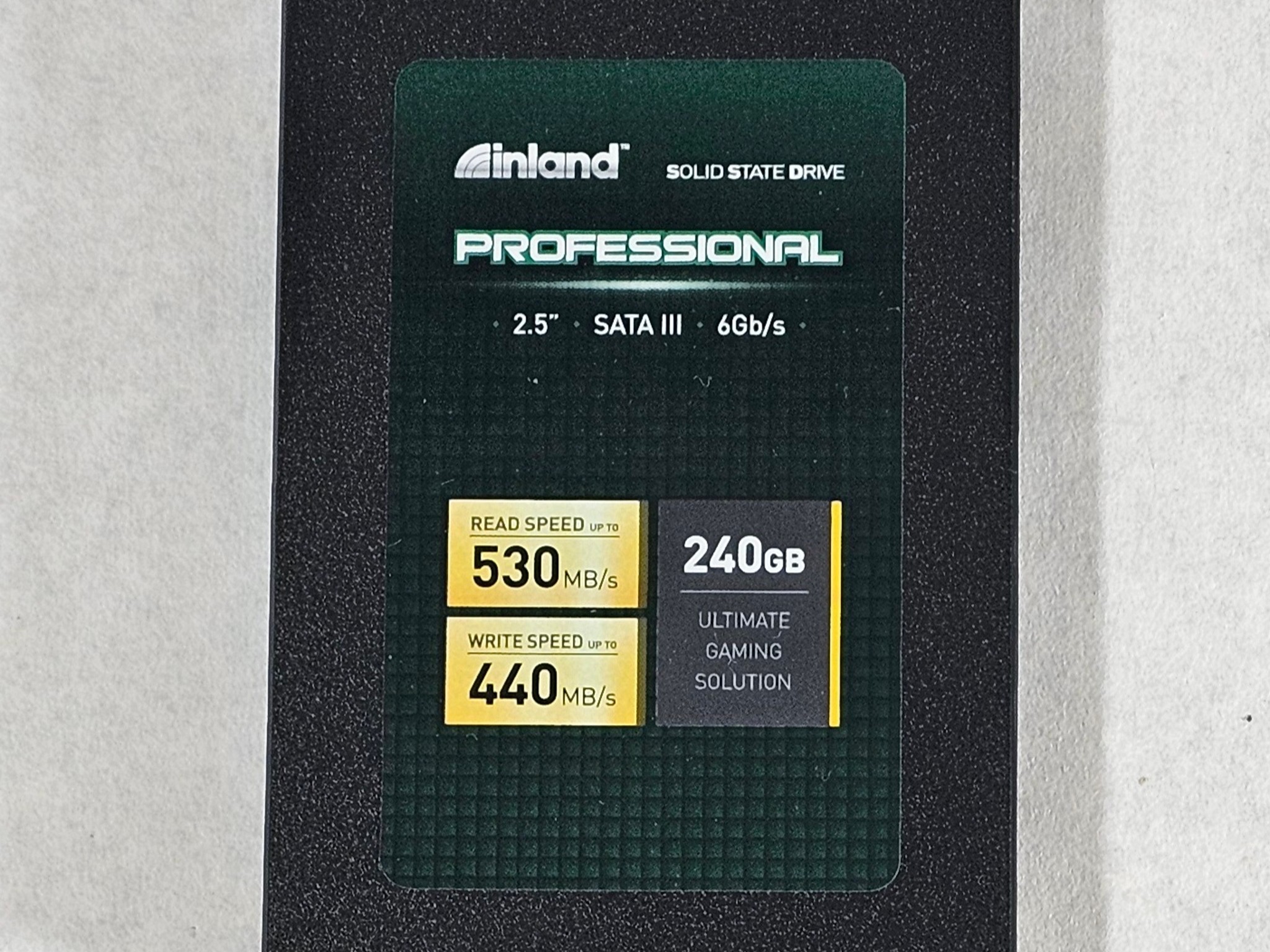 240GB 2.5" SATA SSD Inland