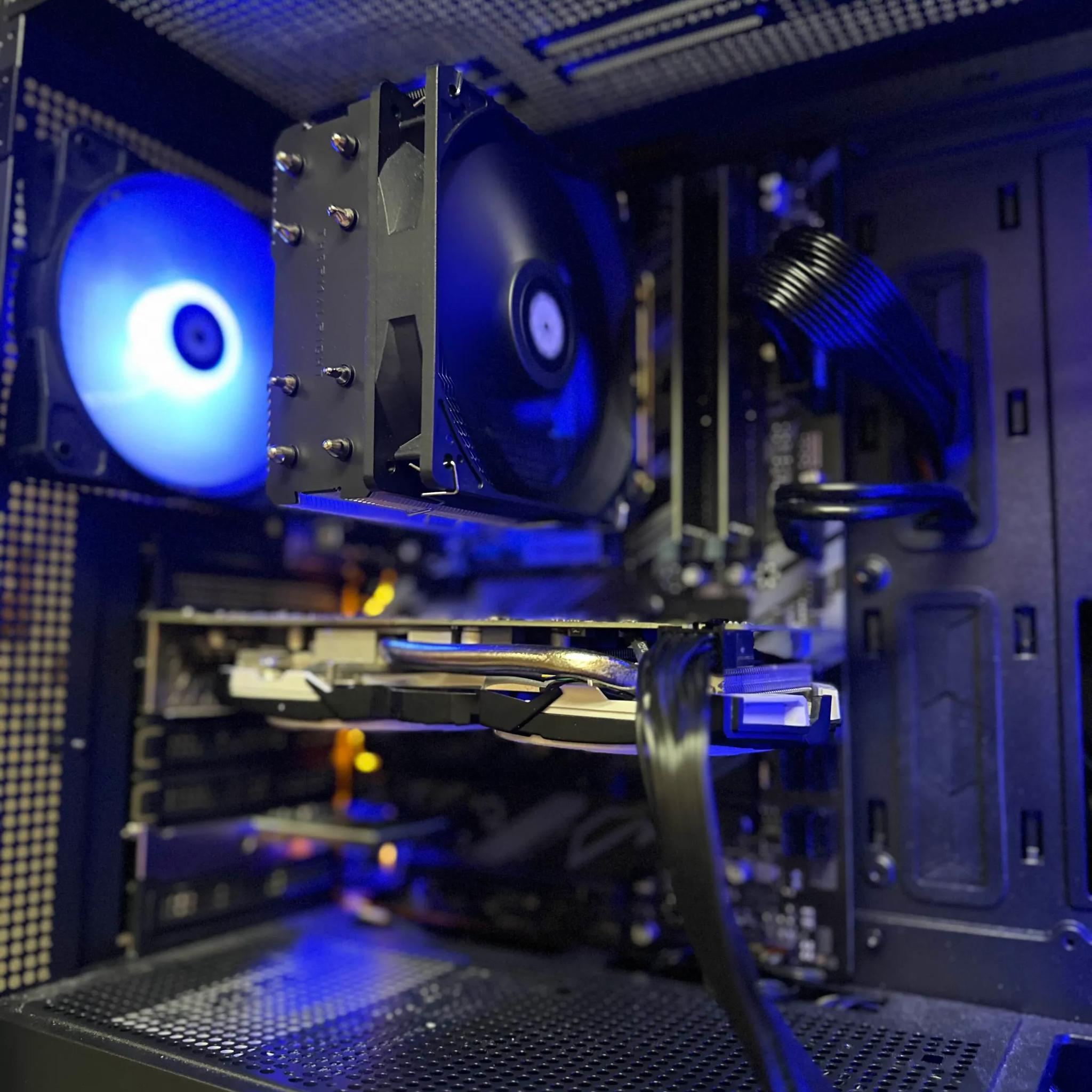 Entry Level Gaming PC Build RX 580