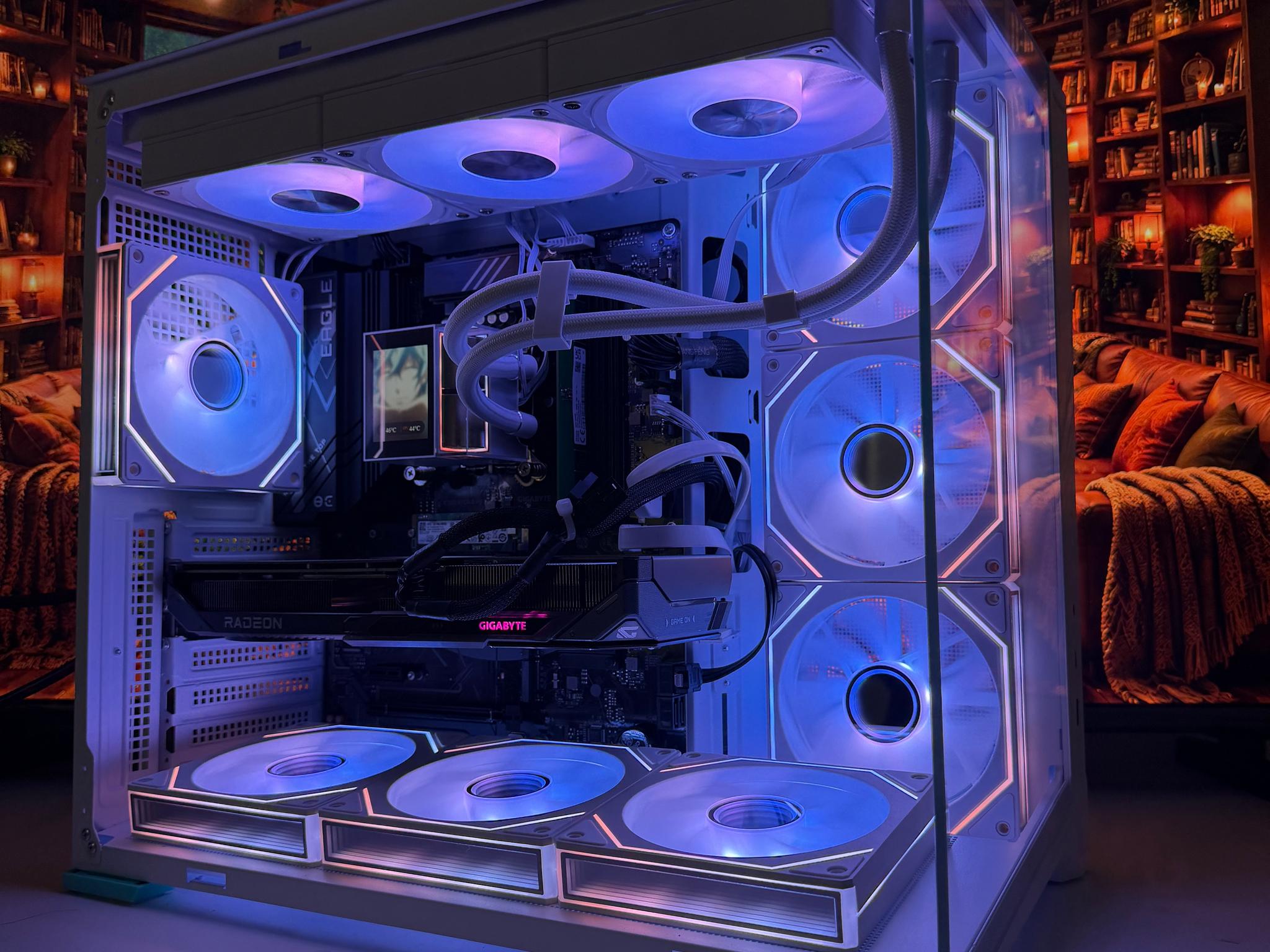 ❄️ Arctic Beast White Gaming PC | RX 9060 XT 16GB | Intel i7-14700 | 32GB DDR5 RAM