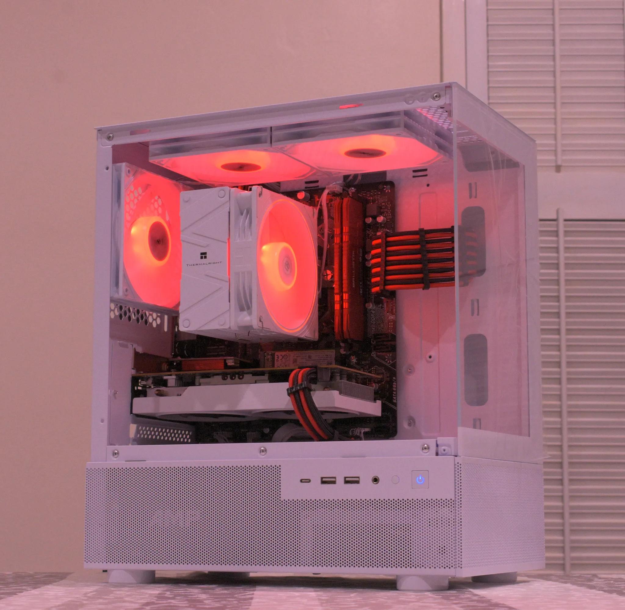 1080p Beast | Ryzen 5 3600 | RX 6600 8GB | 32GB DDR4 | 1TB nVME SSD | 1080p White/Red Gaming PC RGB