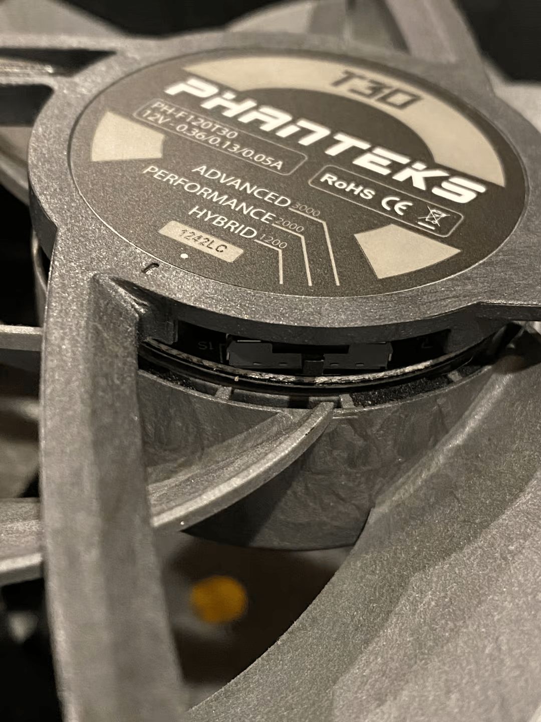 Phanteks T30 120mm 3-Pack, The Ultimate Fan, 1200/2000/3000RPM