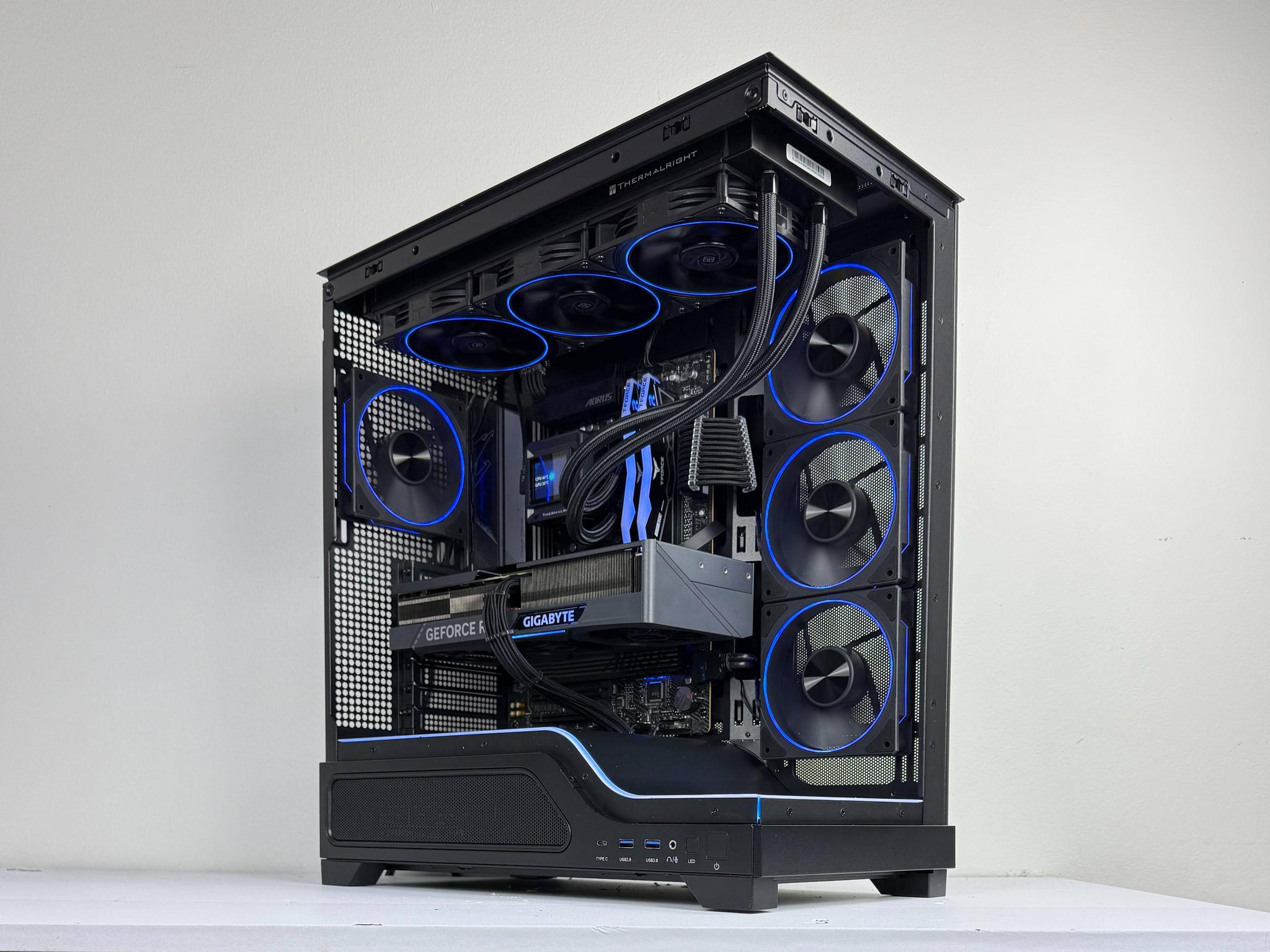 🔮Singularity🔮  | 1440p Streaming PC | Ryzen 7 7800X3D | Nvidia RTX 4070 Ti | 32GB DDR5 60000MHz