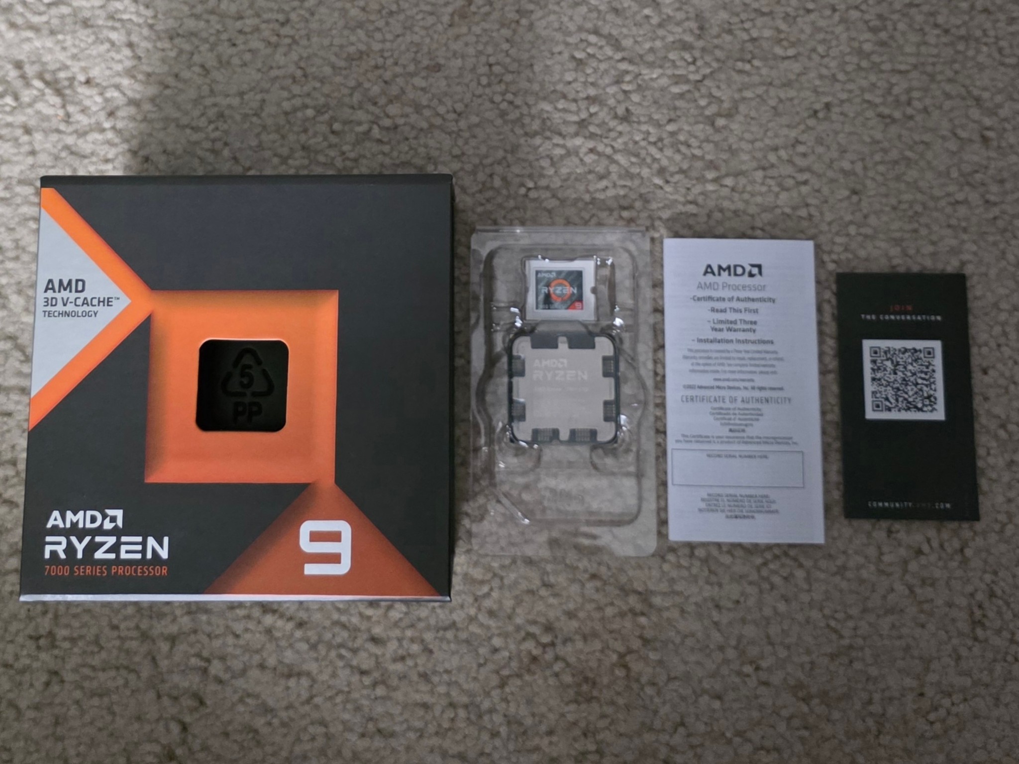 AMD Ryzen 9 7950X3D 16-Core AM5 Processor Like New 3D V-Cache + Original Box