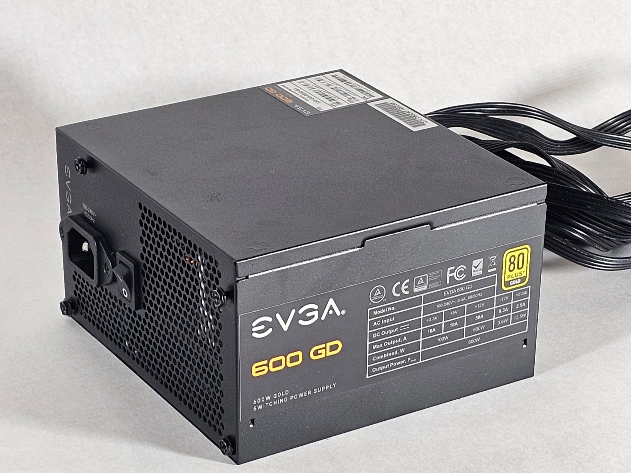 600 Watt PSU EVGA 600 GD 80+ Gold ATX Power Supply