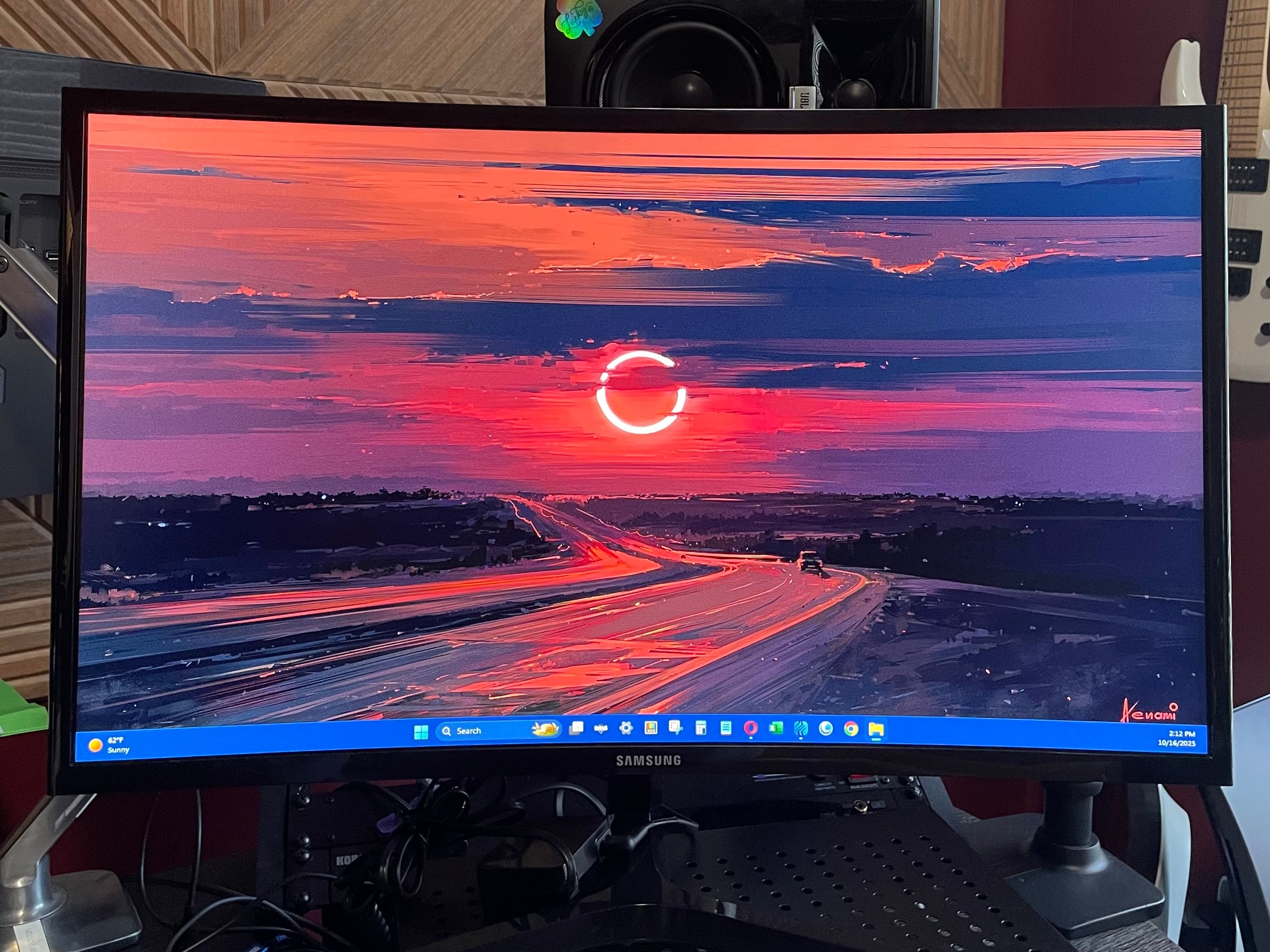 Samsung 27" Essential Curved Monitor (LC27F396FHNXZA)