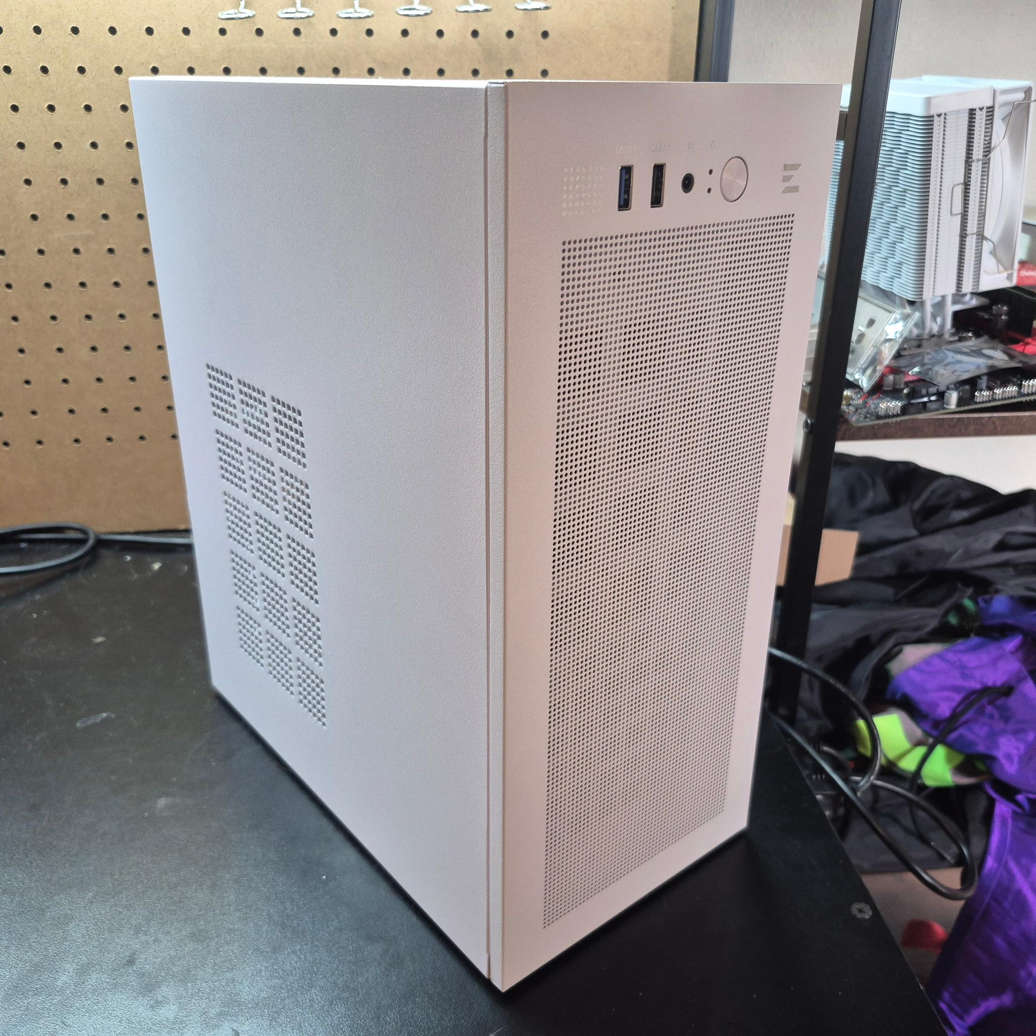 80 FPS Fortnite | 180 Day Warranty | RGB, WiFi, i5-4690 , GTX 1050 TI, 480GB SSD, Win10