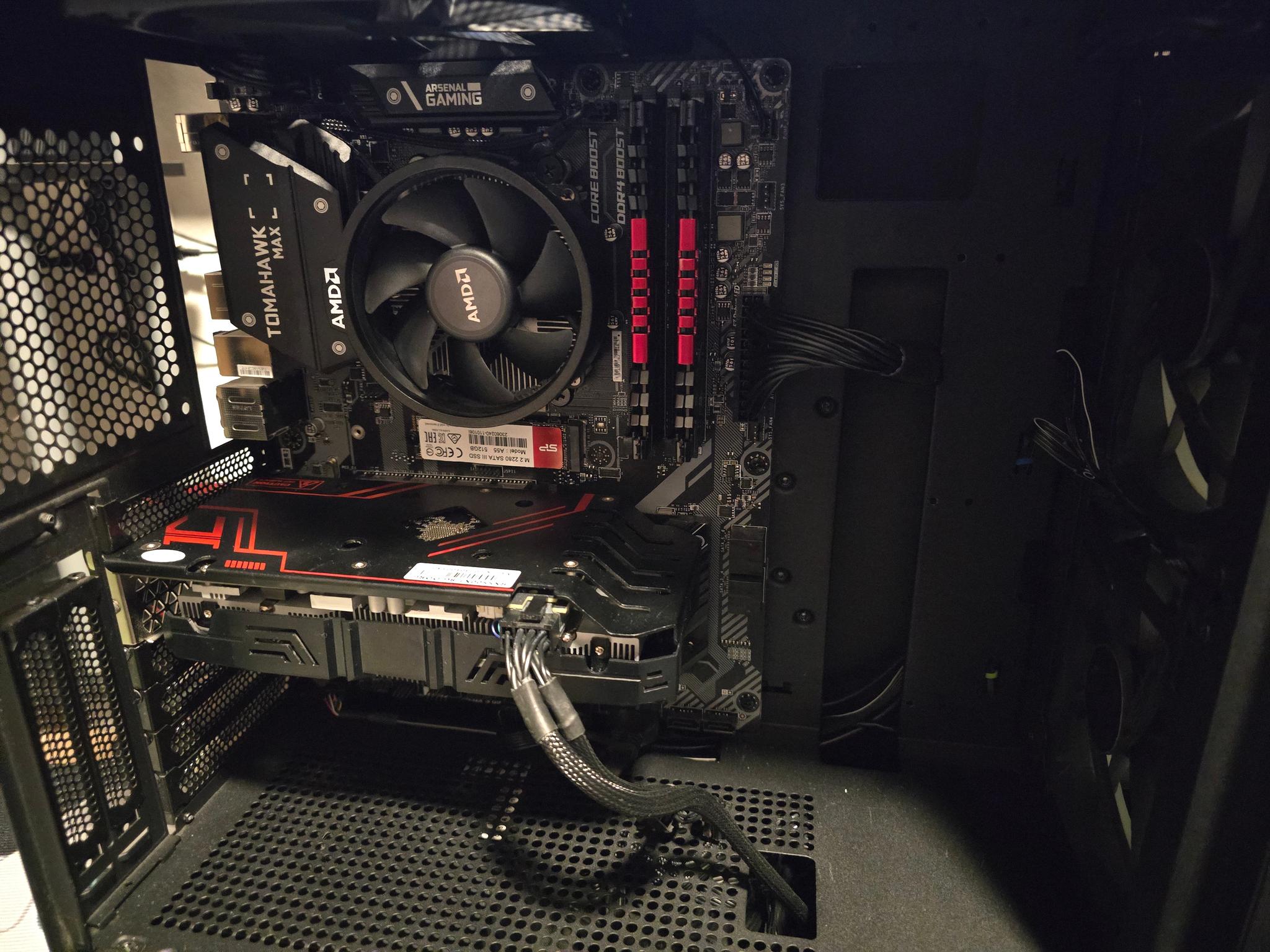 AMD Radeon RX 5500 XT - Image 4
