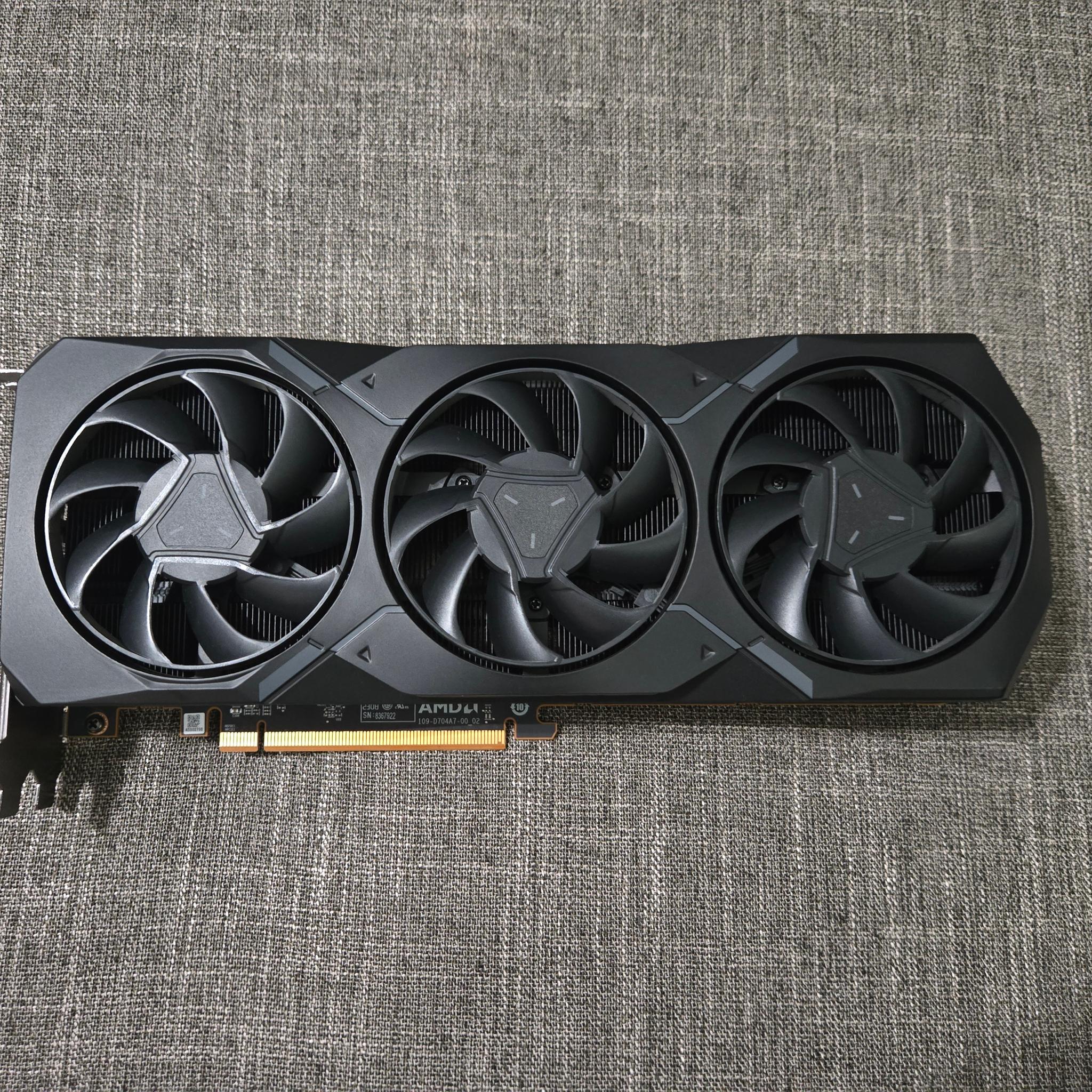 SAPPHIRE Radeon RX 7900 XT
