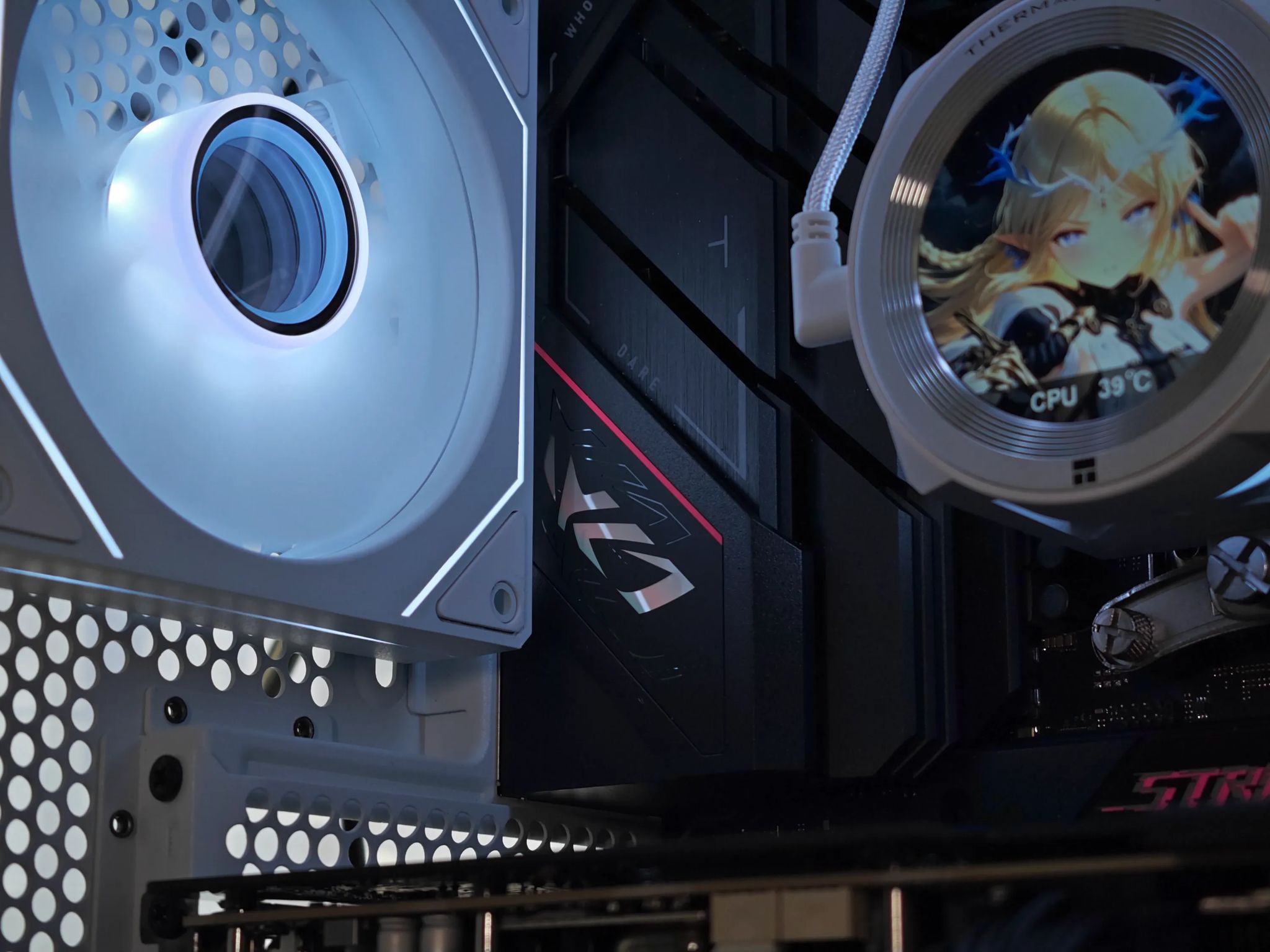 *SALE* RTX 5070 Ti 16GB, Ryzen 7 7800X3D, 1TB NVMe, 32GB DDR5, 2.1" LCD | 4K/1440P Custom Gaming PC