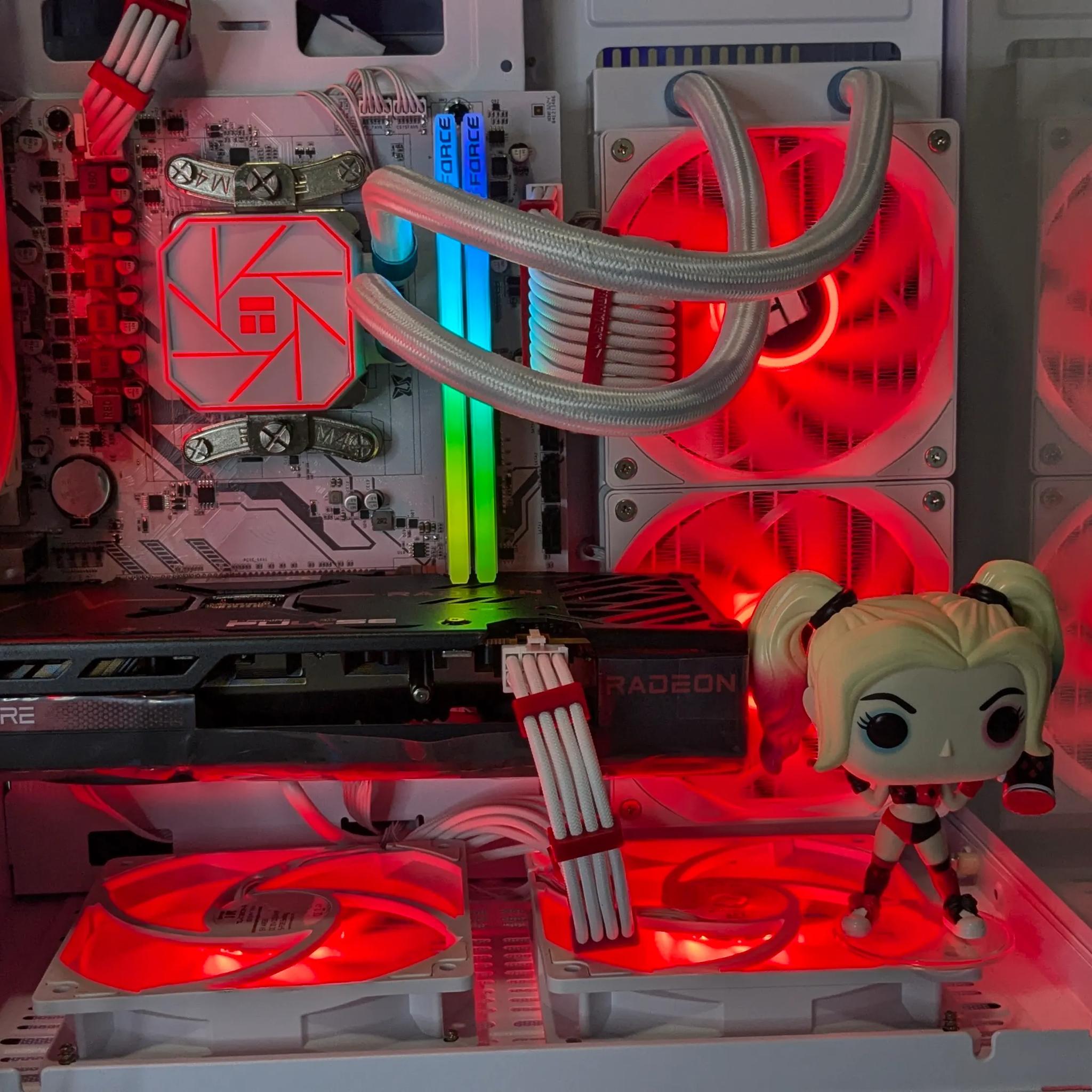 ❤️🤍🖤Harley Quinn♦️♠️RX 7600❤️Ryzen 7 5800X❤️32GB RAM❤️1TB NVMe PCIE Gen 4❤️Windows 11 Pro