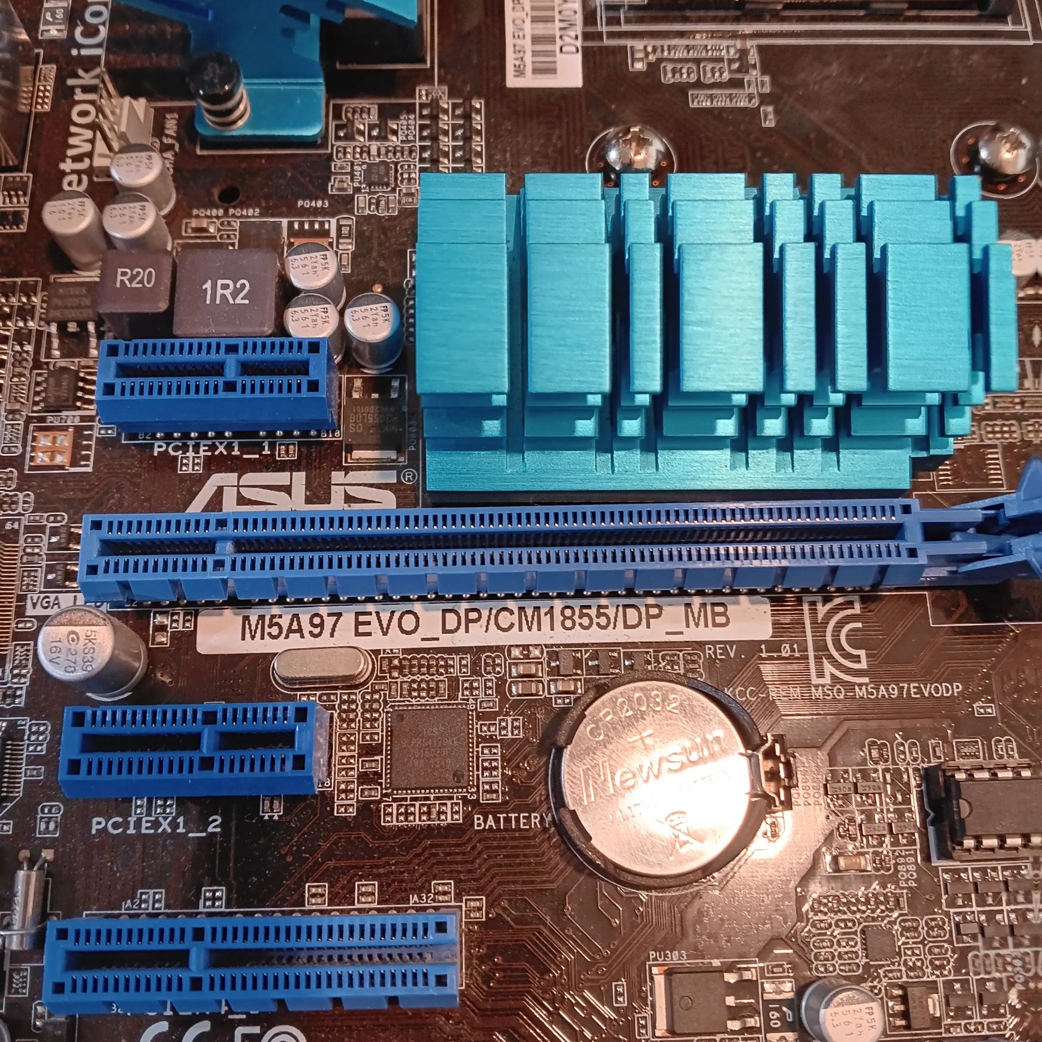 ASUS M5A97 EVO MB Phenom II X4 810 CPU