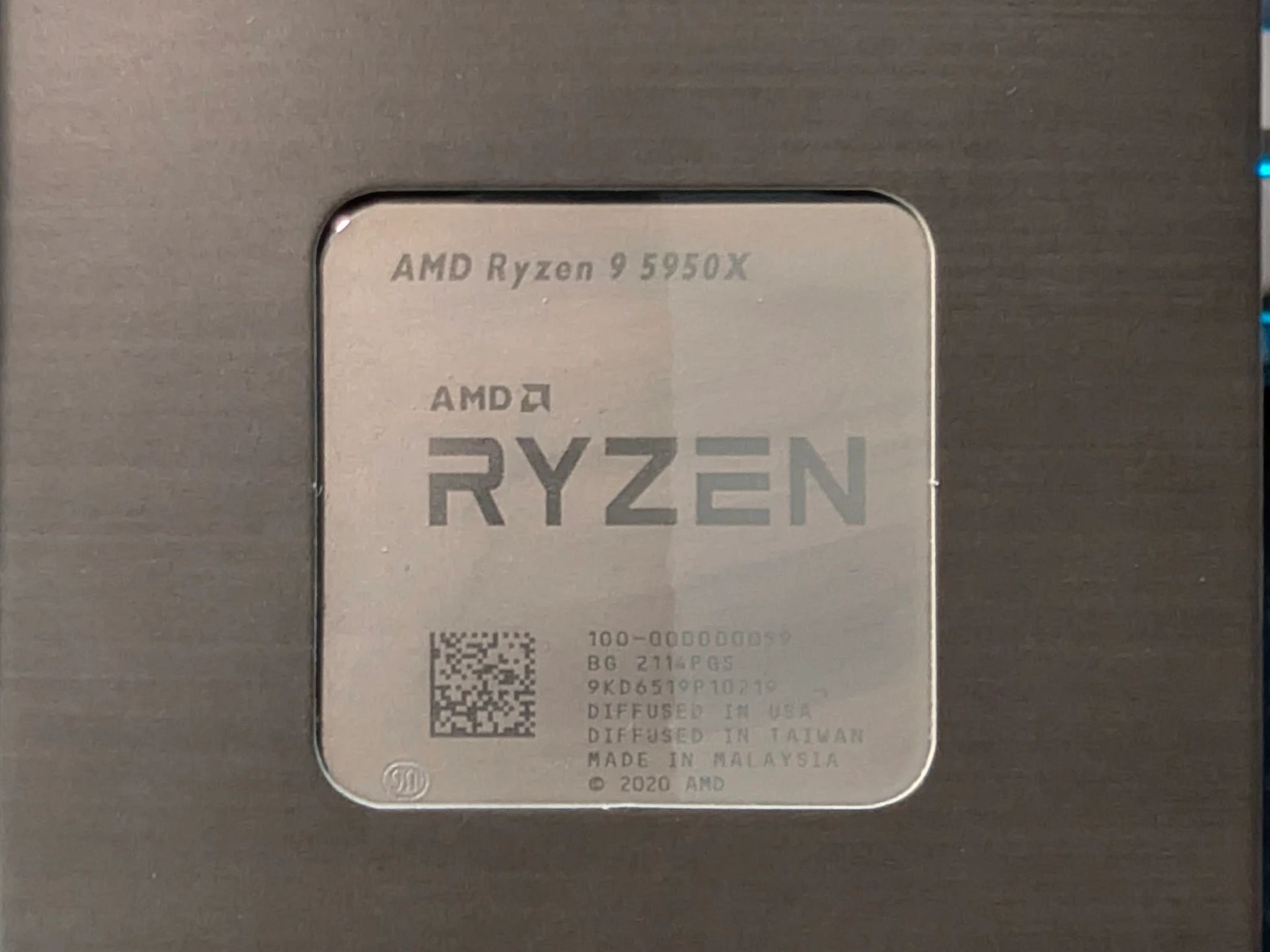 5950x 16 Core 32 Thread unlocked desktop CPU - Used w/box and sticker