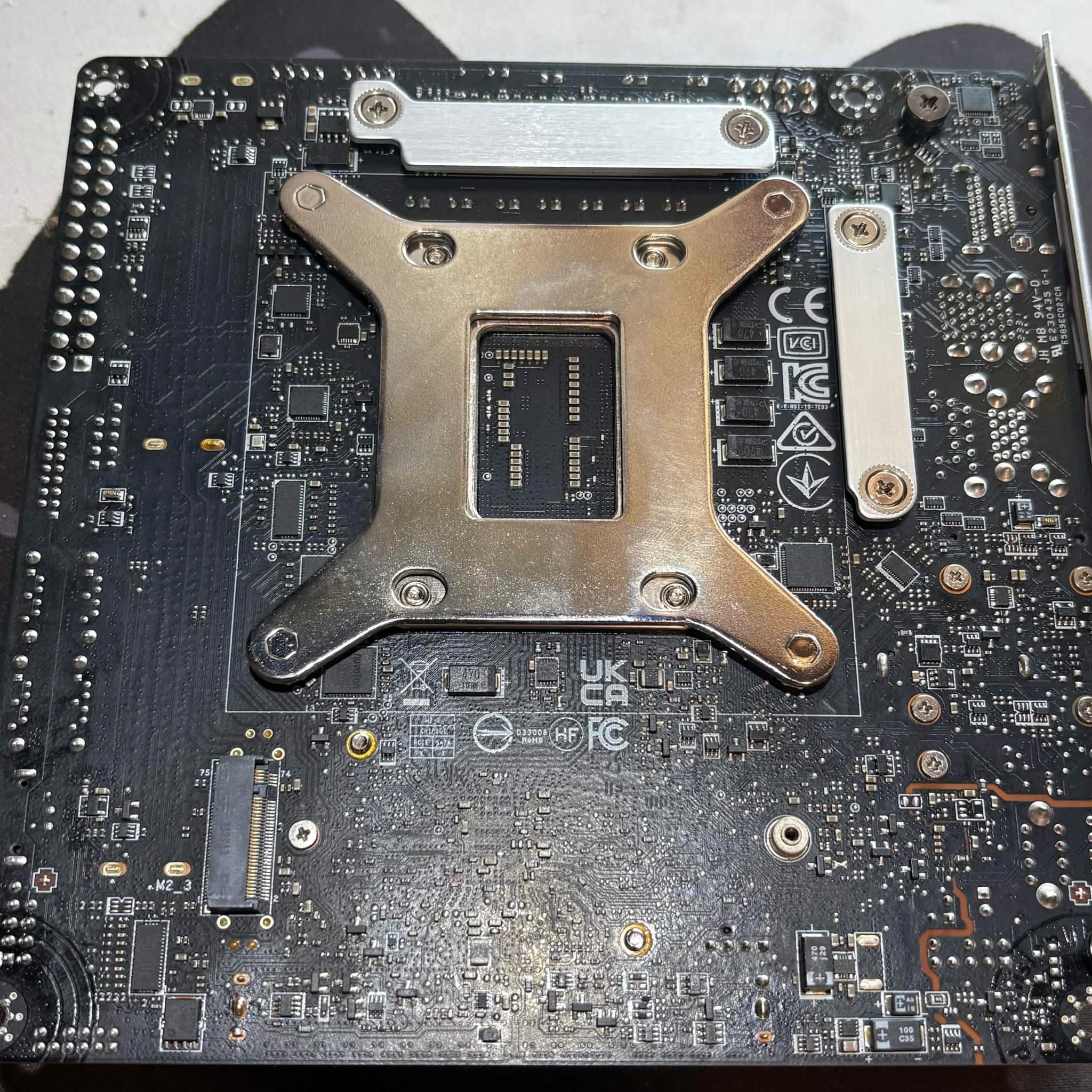 MSI MPG Z790I EDGE WIFI (Mini-ITX LGA1700 Motherboard)