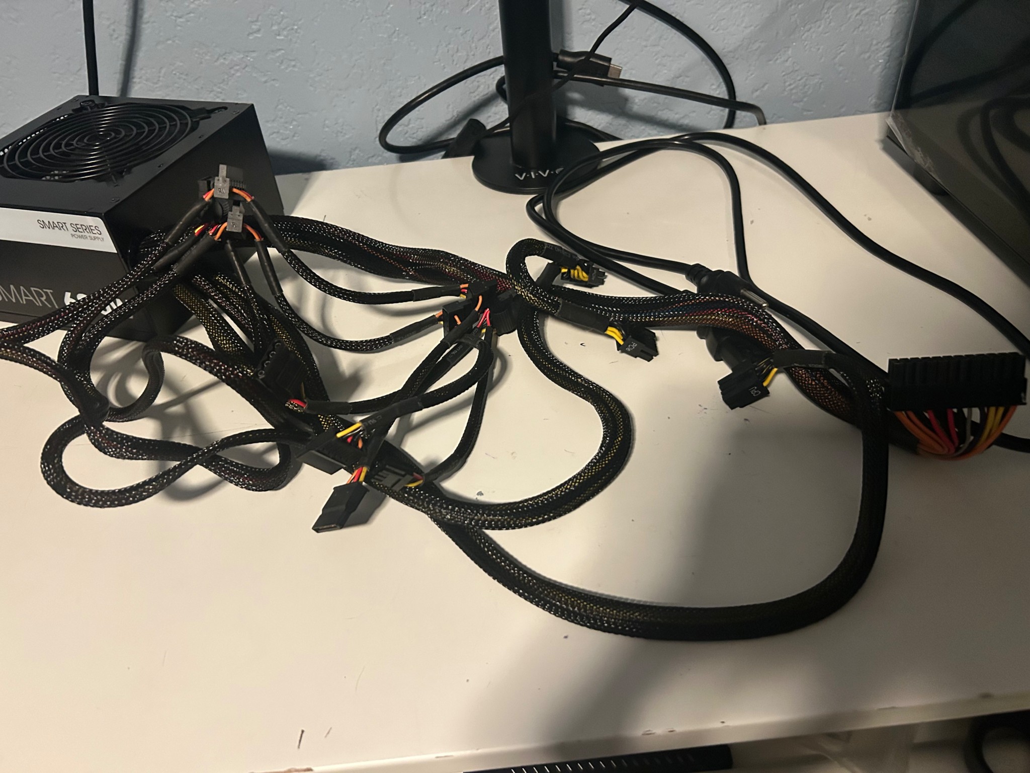 600W PSU