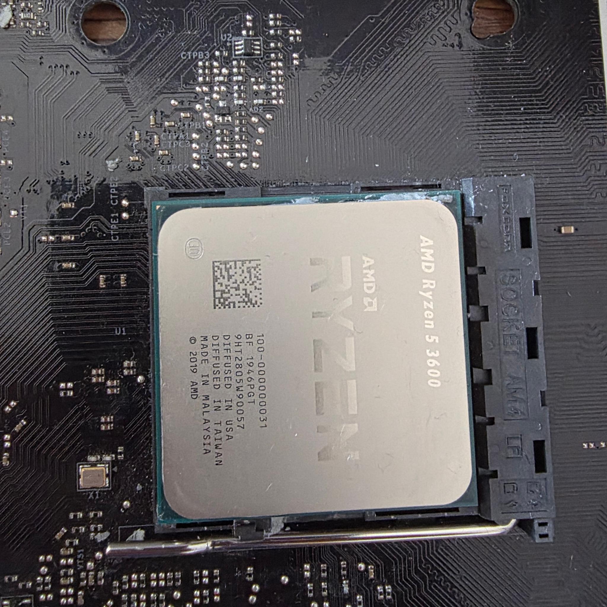 Ryzen 5 3600, B450 Pro 4, 16gb Trident Z 3400mhz, RX 570 4gb