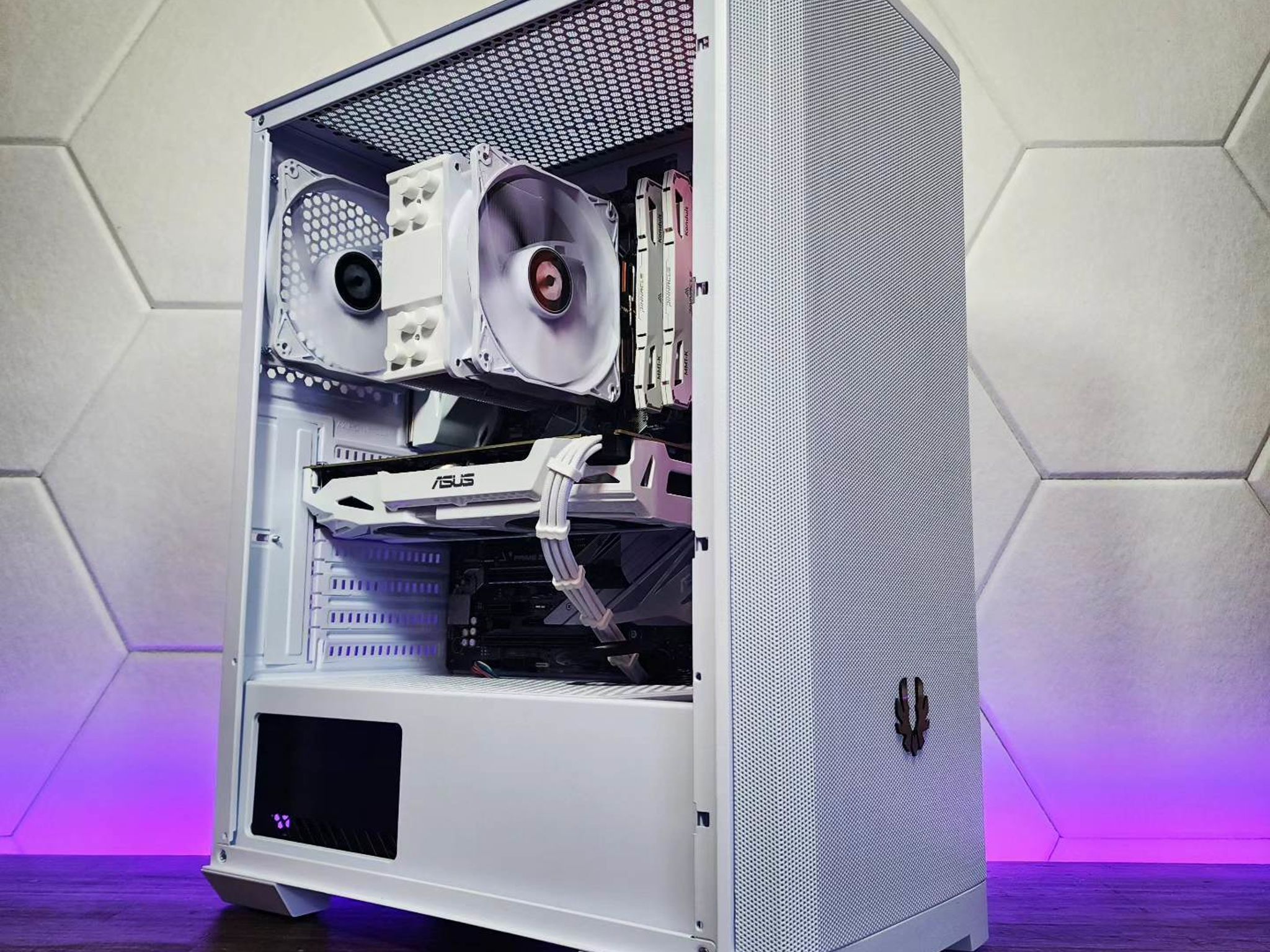 🤍💜🤍 ASUS GTX 1060 6G // Intel Core i7 8700K // Pinnacle 16GB 3600MHz // WD Blue 1TB NVMe