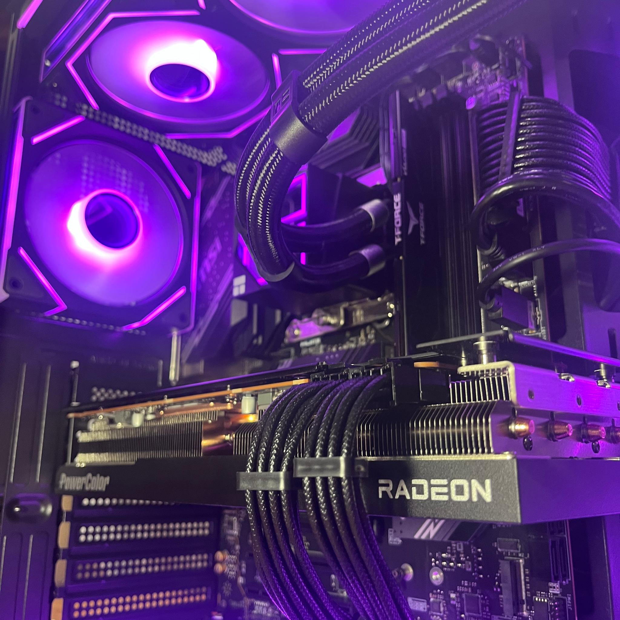 RX 7700 XT | i5 14400F | 16GB RAM | 1TB SSD | Gaming PC
