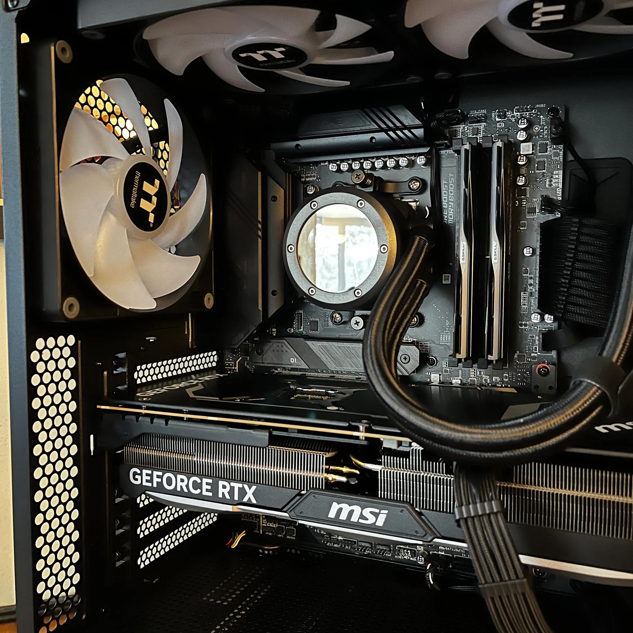 Black Tiger - RTX 4080 SUPER | Ryzen 7 7800X3D | 32GB DDR5 @ 6000MT/sec | 4TB storage | 1000W PSU