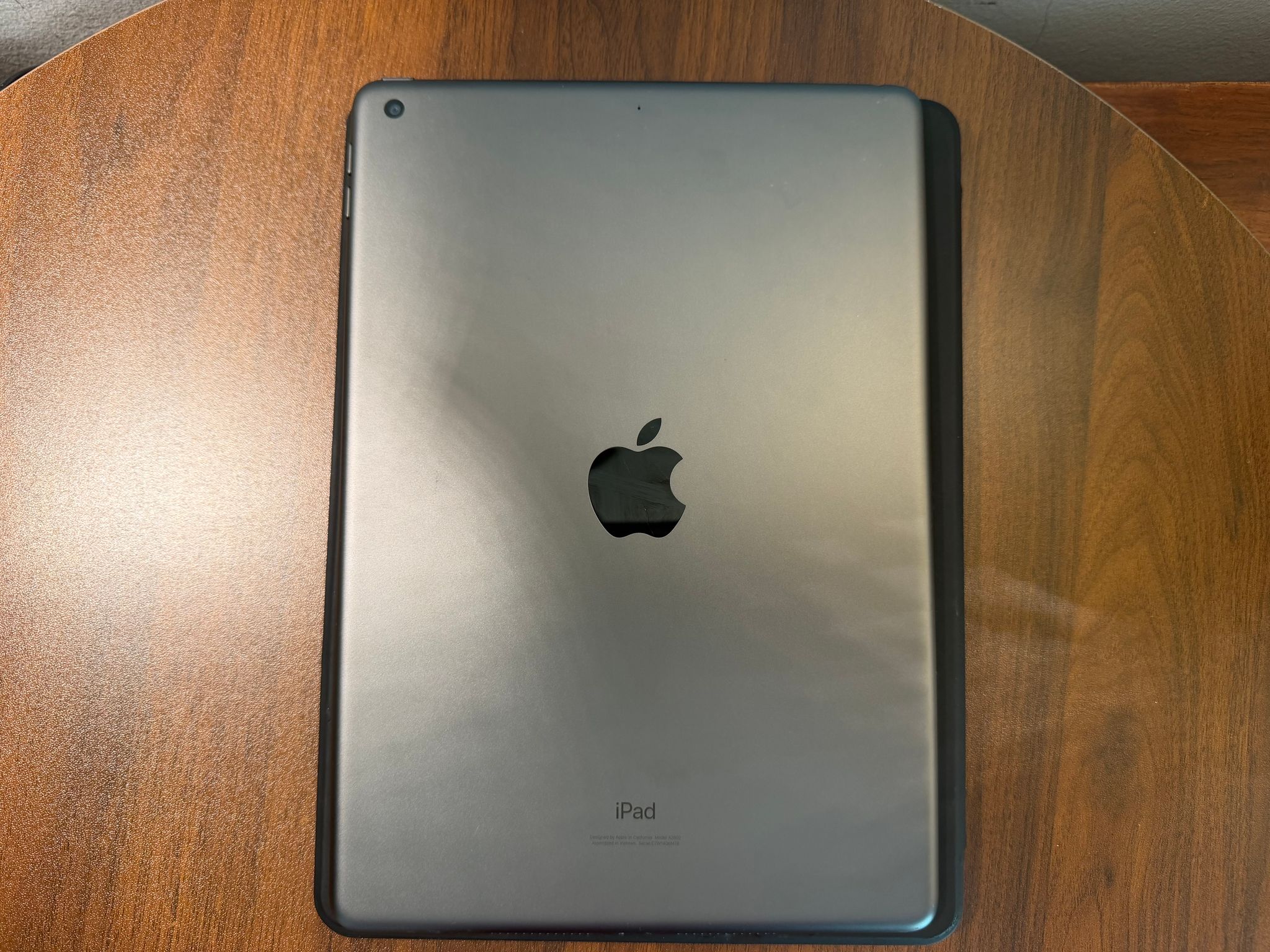 Apple iPad 9th Gen | 64GB | 10.2" Retina Display | Space Gray | Folio Case