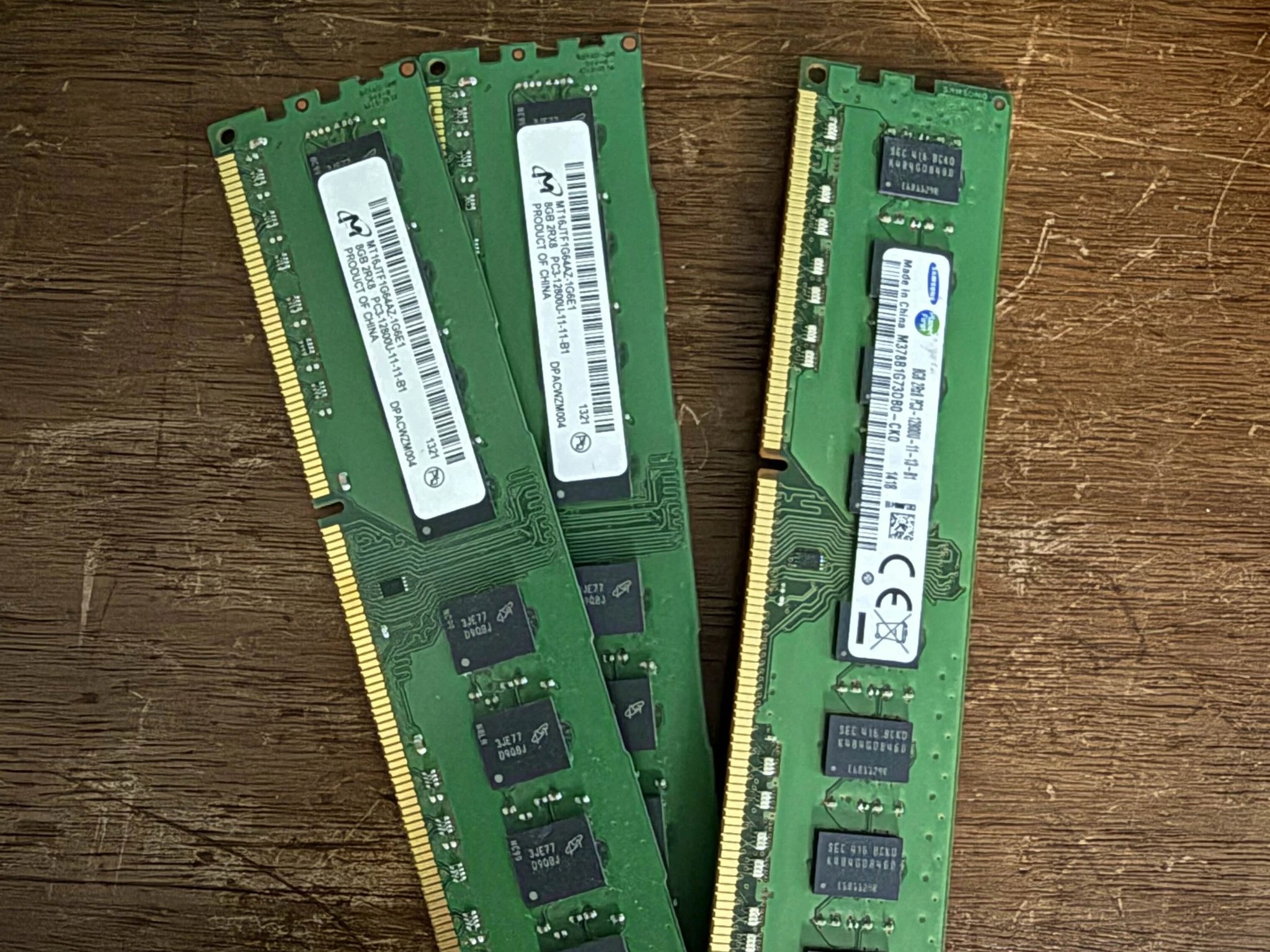 Samsung DDR3 8GB RAM 1600MHz (set of 3 sticks)
