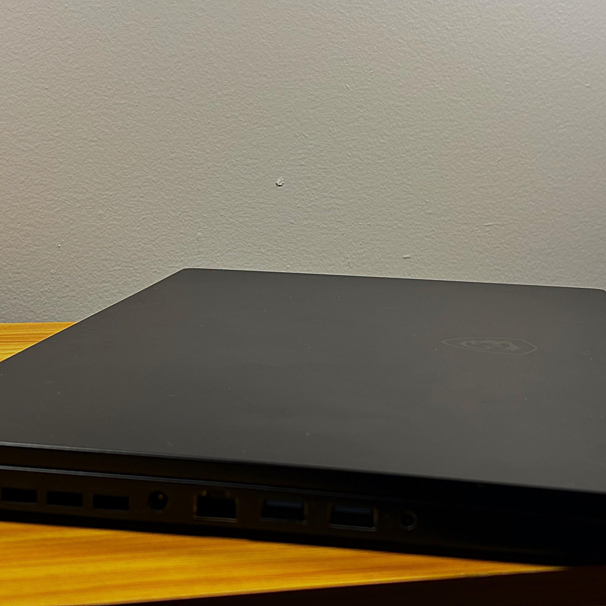 MIDRANGE GAMING LAPTOP ( i9, RTX 3070, 32GB). $999 OBO.