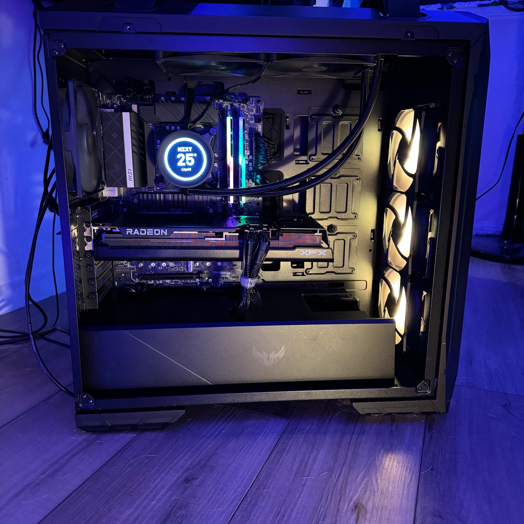 Gaming PC i5-13600k | RX 7800 XT | 32 GB DDR4 | 1 TB NVMe | Windows 11