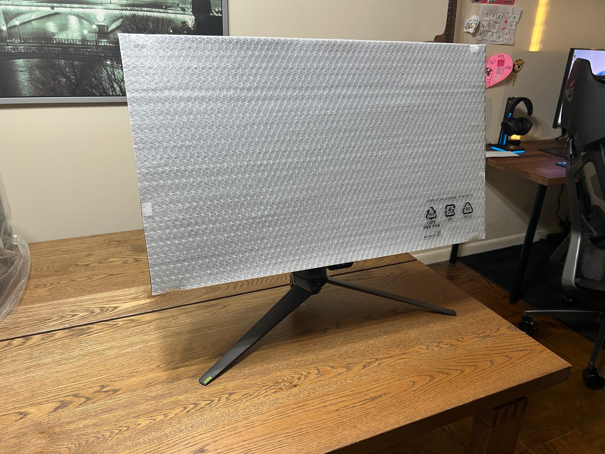 Asus ROG Swift PG32UCDM 4K 240HZ QD-OLED