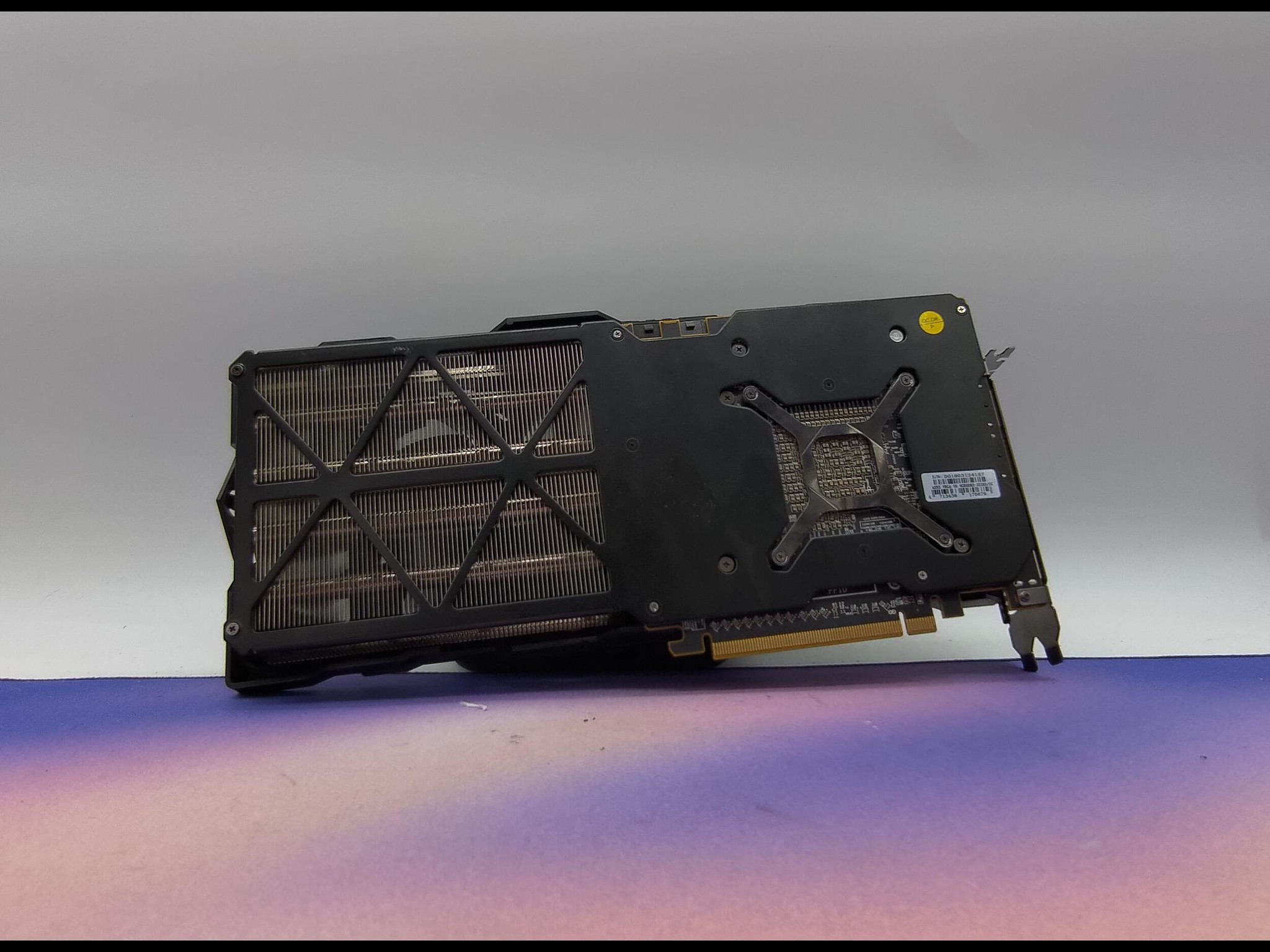 PowerColor Red Dragon Vega 56 **BAD LEFT FAN**