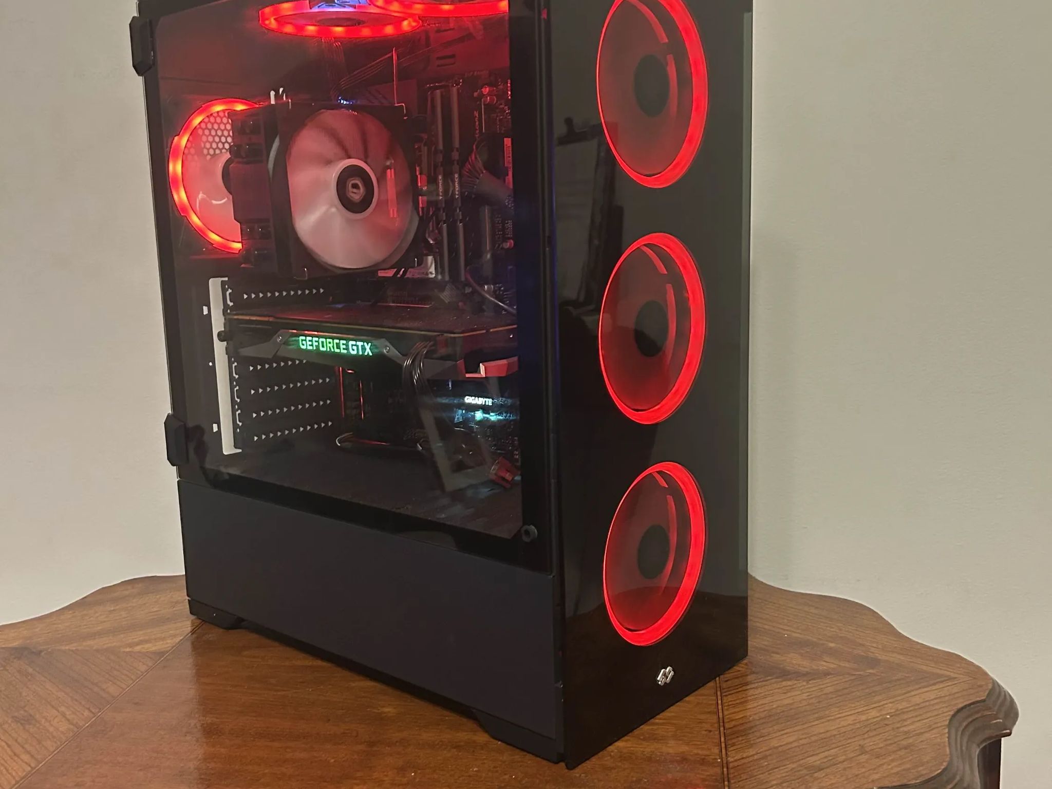 Gaming PC - GTX 1070 - Intel i5 9400
