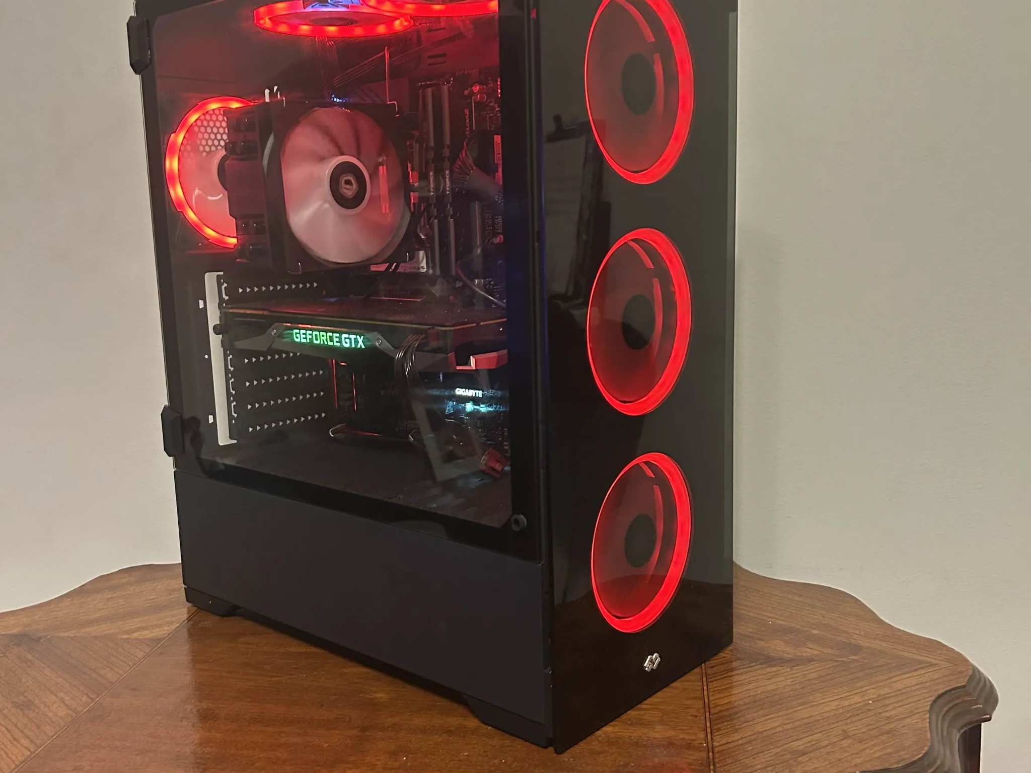 Gaming PC - GTX 1070 - Intel i5 9400