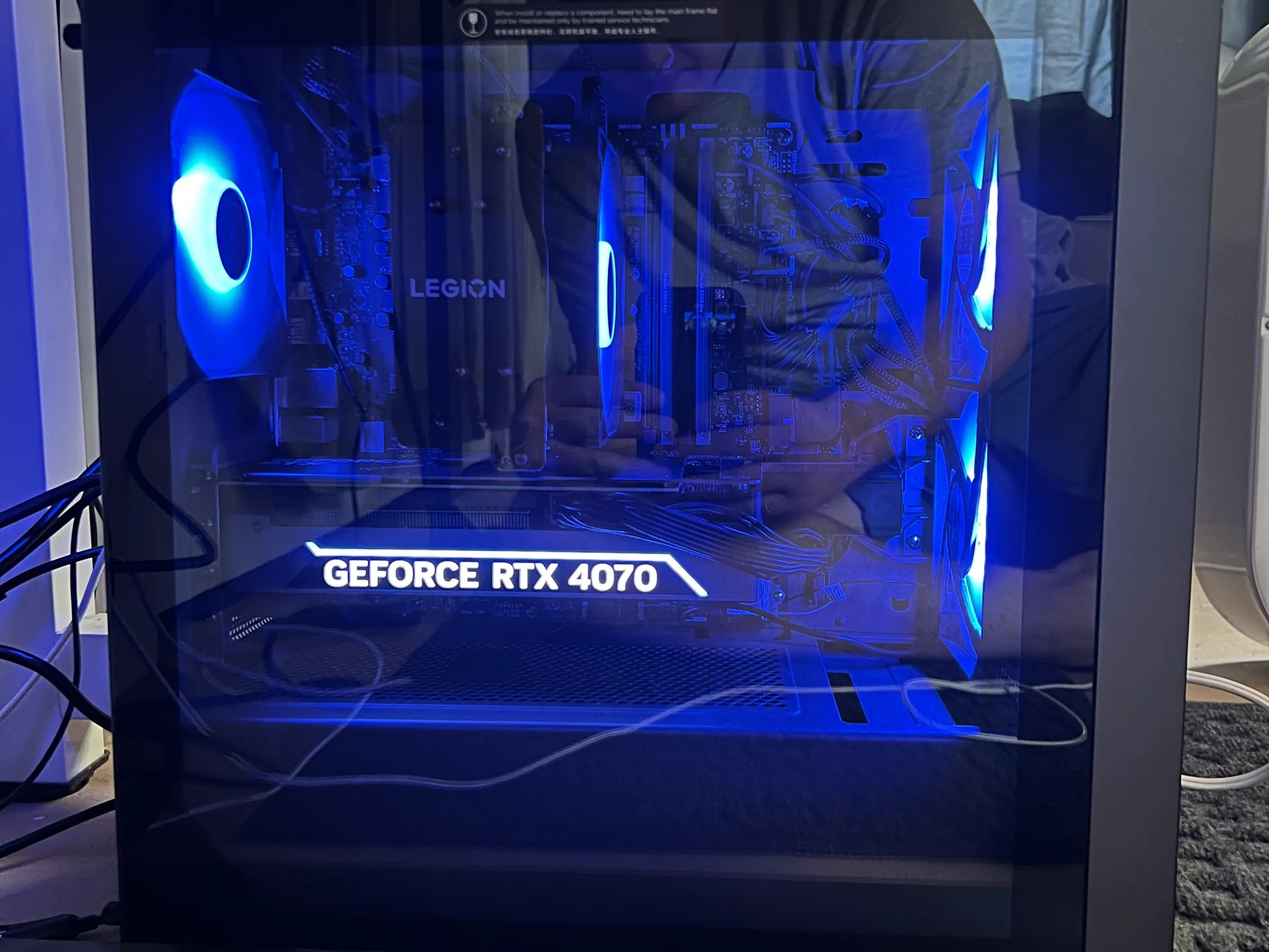 Lenovo Legion Tower 5i RTX 4070 12GB VRAM + Intel i7-13700F