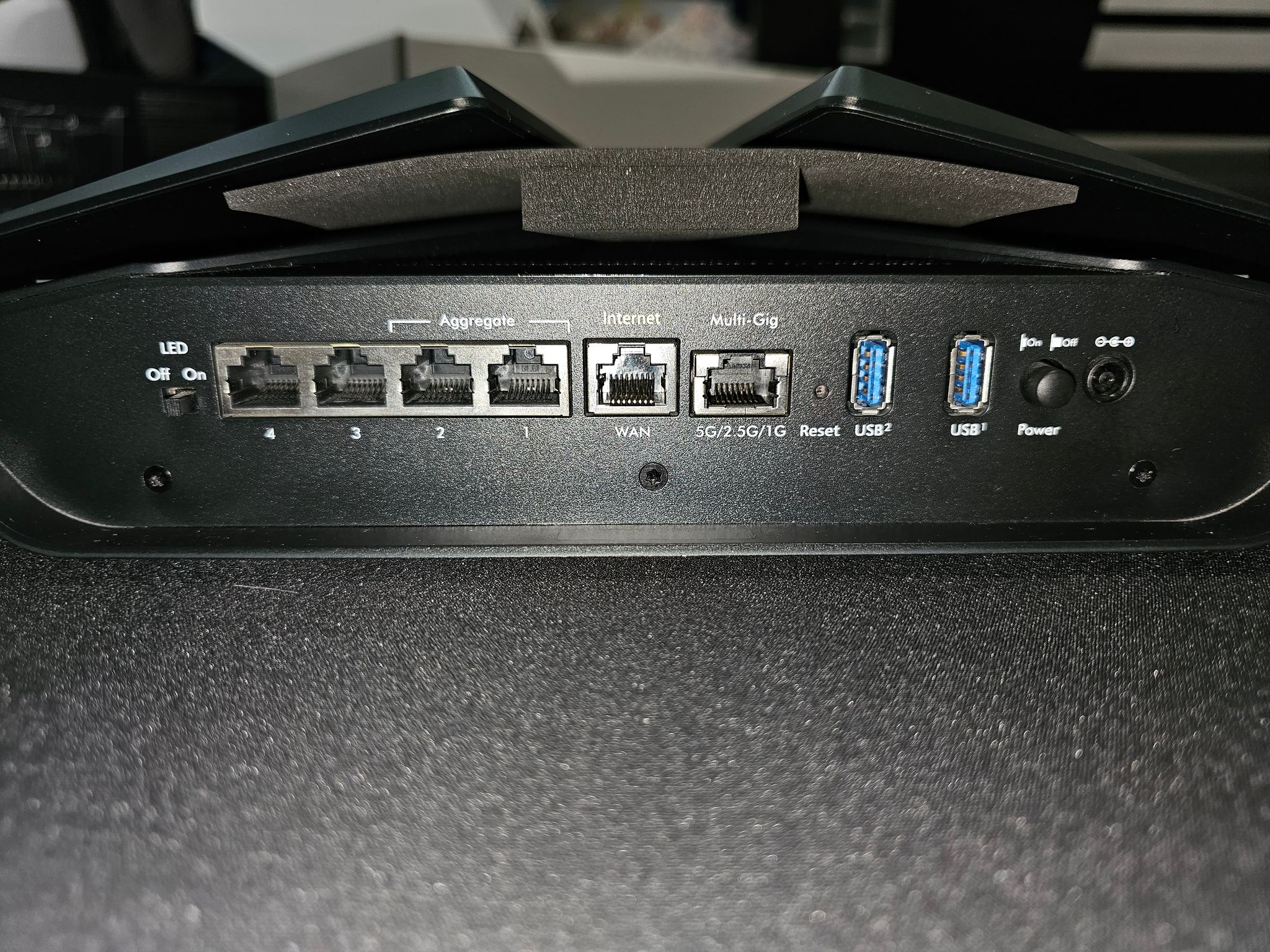 NETGEAR AX12 (Model RAX120) 12-Stream AX WiFi Router
