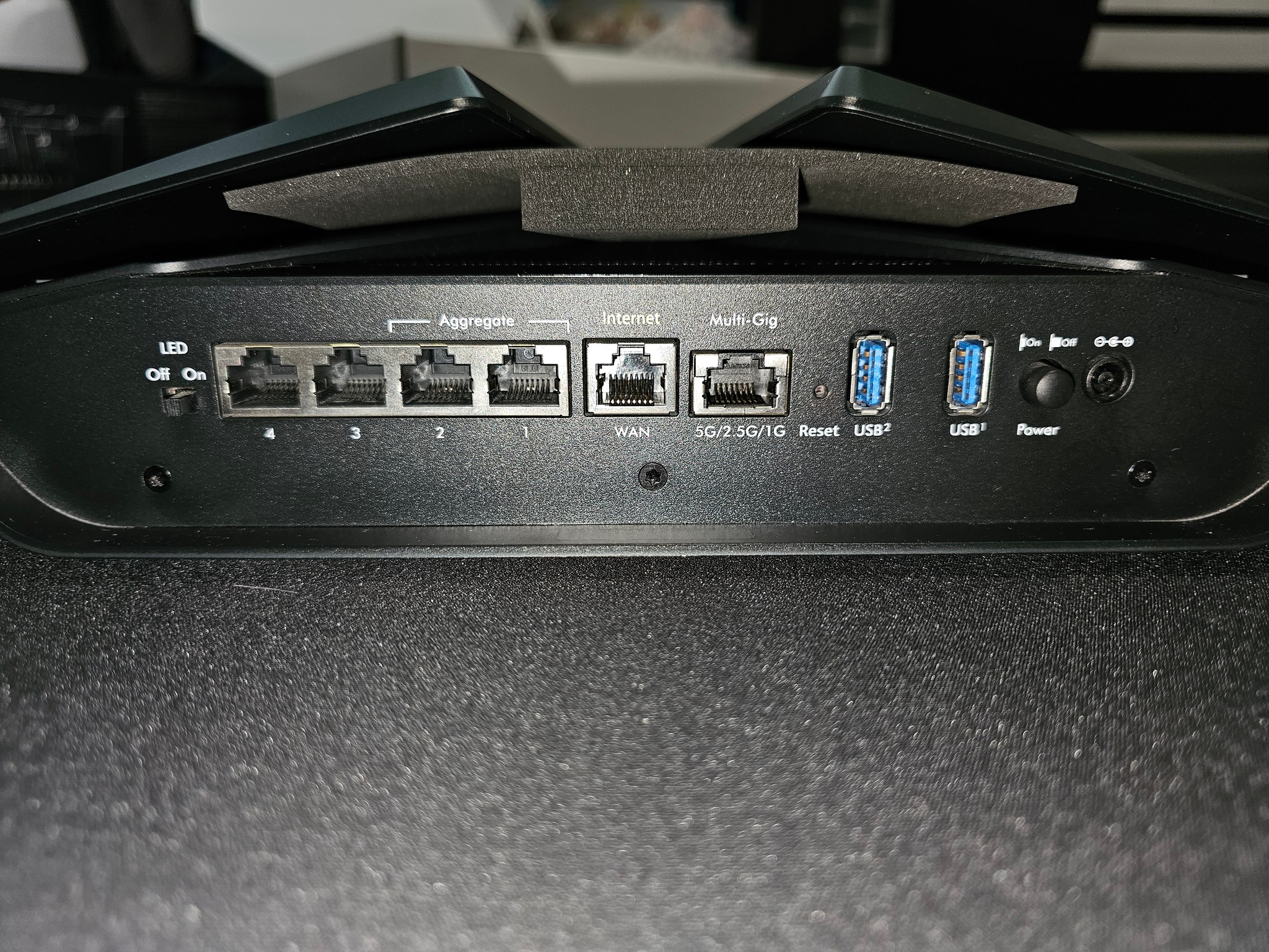 NETGEAR AX12 (Model RAX120) 12-Stream AX WiFi Router