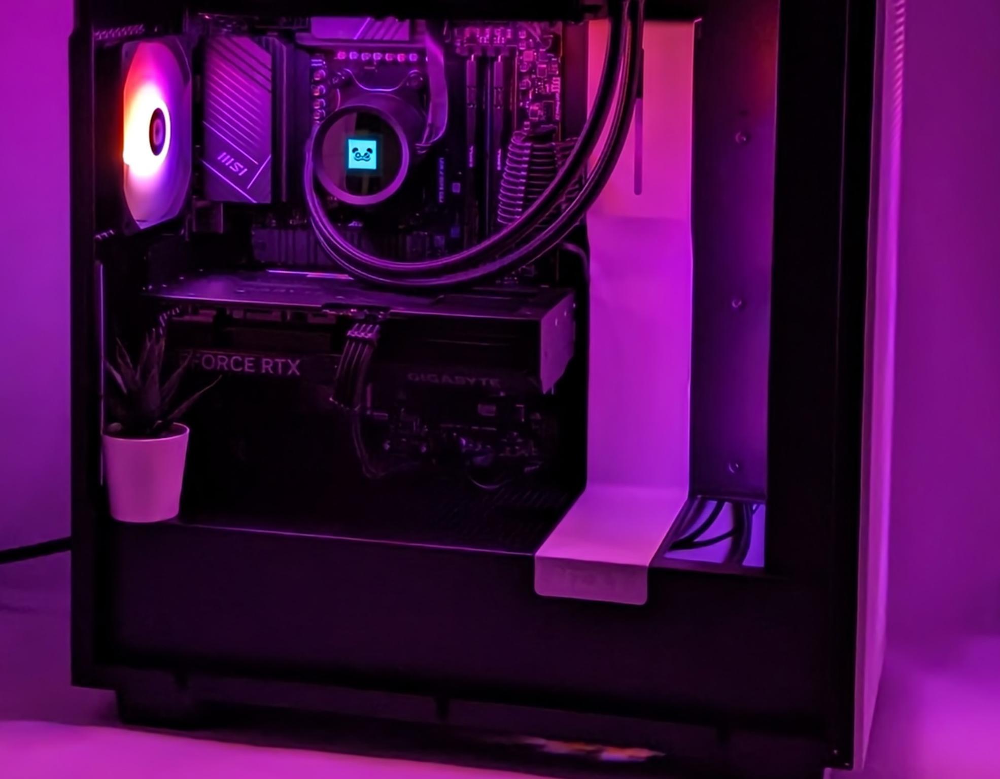 RyzenFlow | Nvidia RTX 4070 | Ryzen 7 7700X | 32gb RAM | Samsung 990 Pro 1TB Gen 4 NVMe SSD