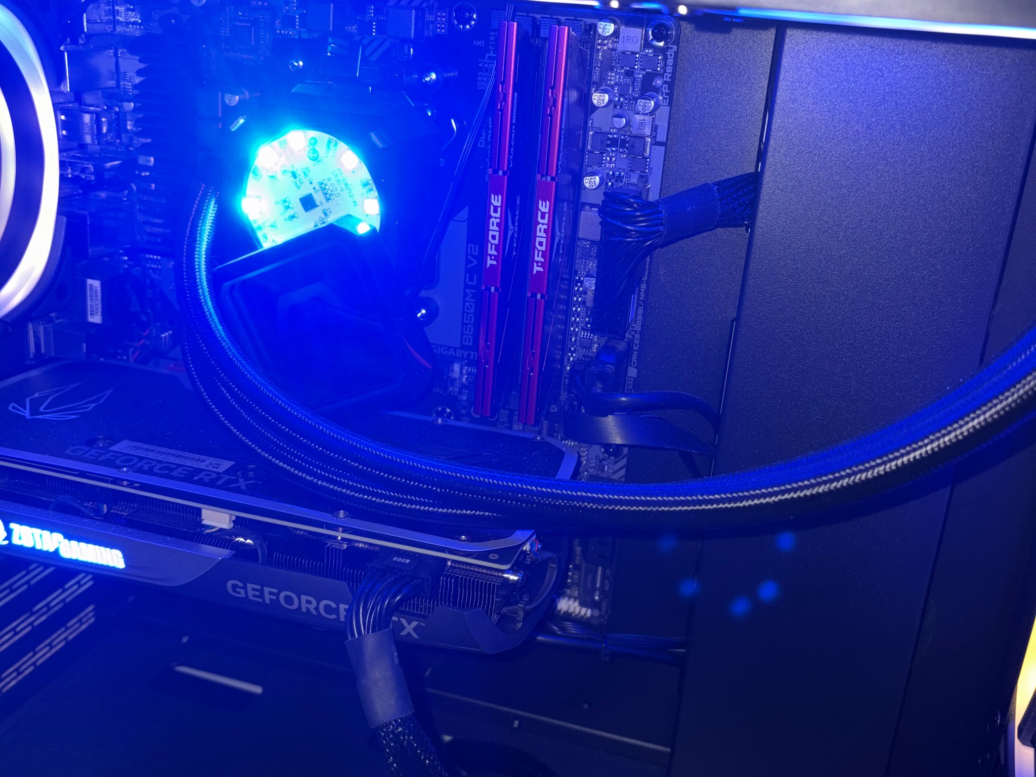 🔥 Ryzen 7 7800X3D + RTX 4070 SUPER Gaming PC | 32GB DDR5 | 1TB NVMe SSD 🔥