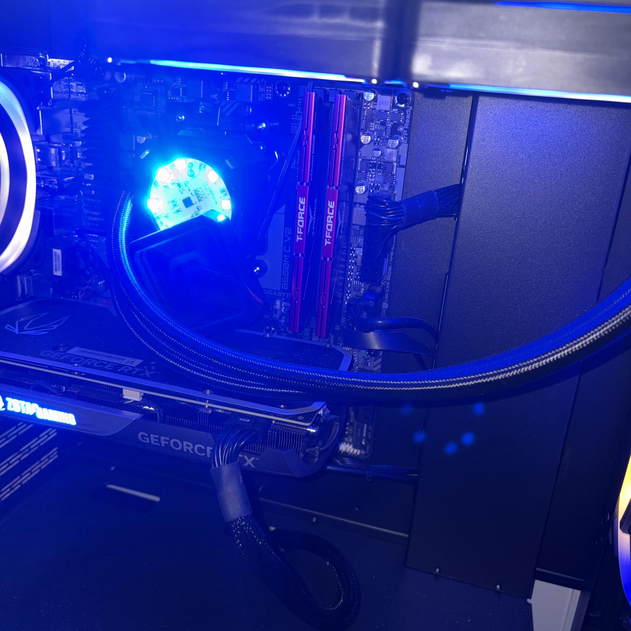 🔥 Ryzen 7 7800X3D + RTX 4070 SUPER Gaming PC | 32GB DDR5 | 1TB NVMe SSD 🔥