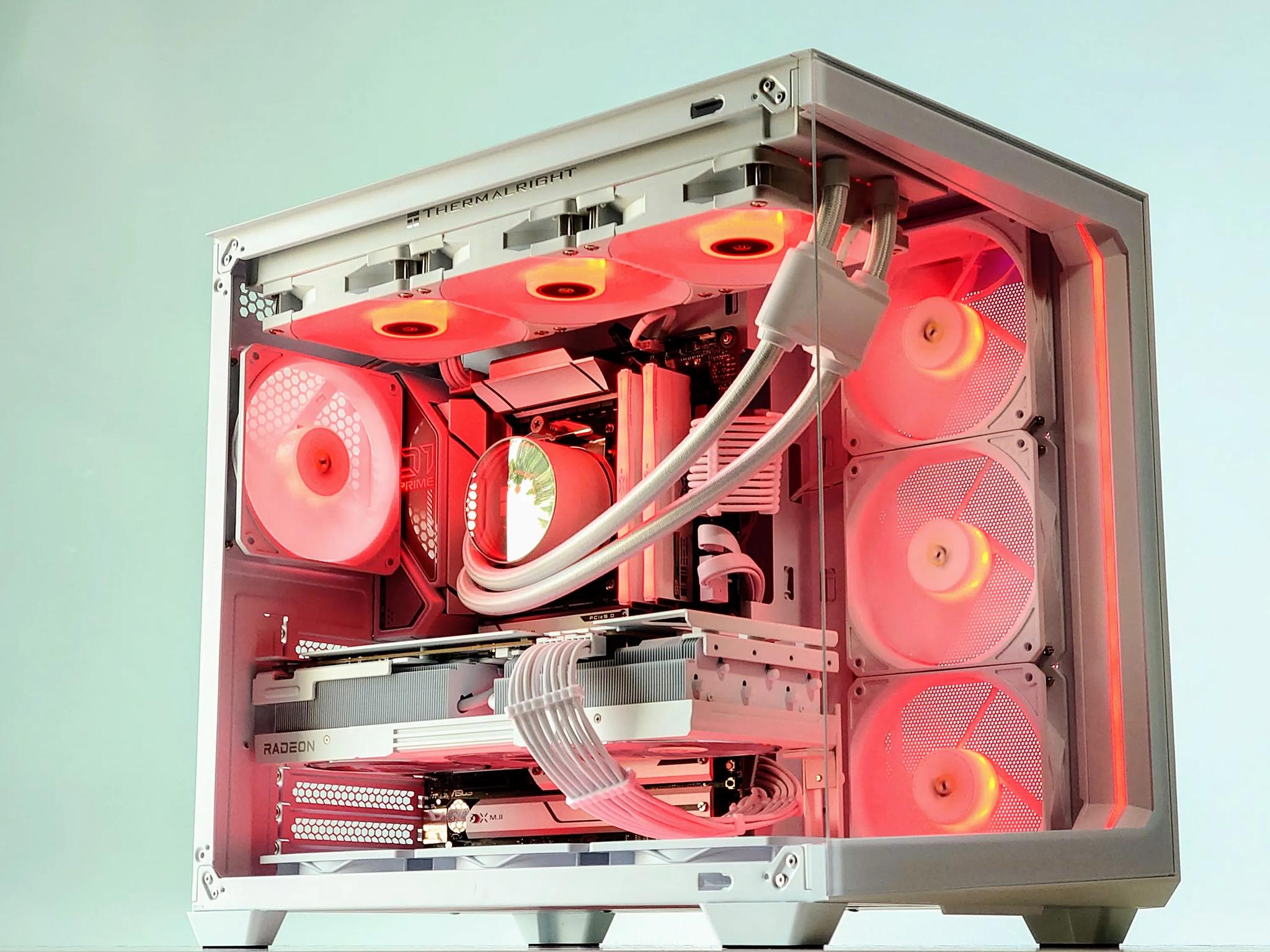 ❄️🤍🐻‍❄️Artic⚪AMD RX 7900 XT 20GB⚪AMD Ryzen 7 7700⚪32GB DDR5⚪2TB NVME