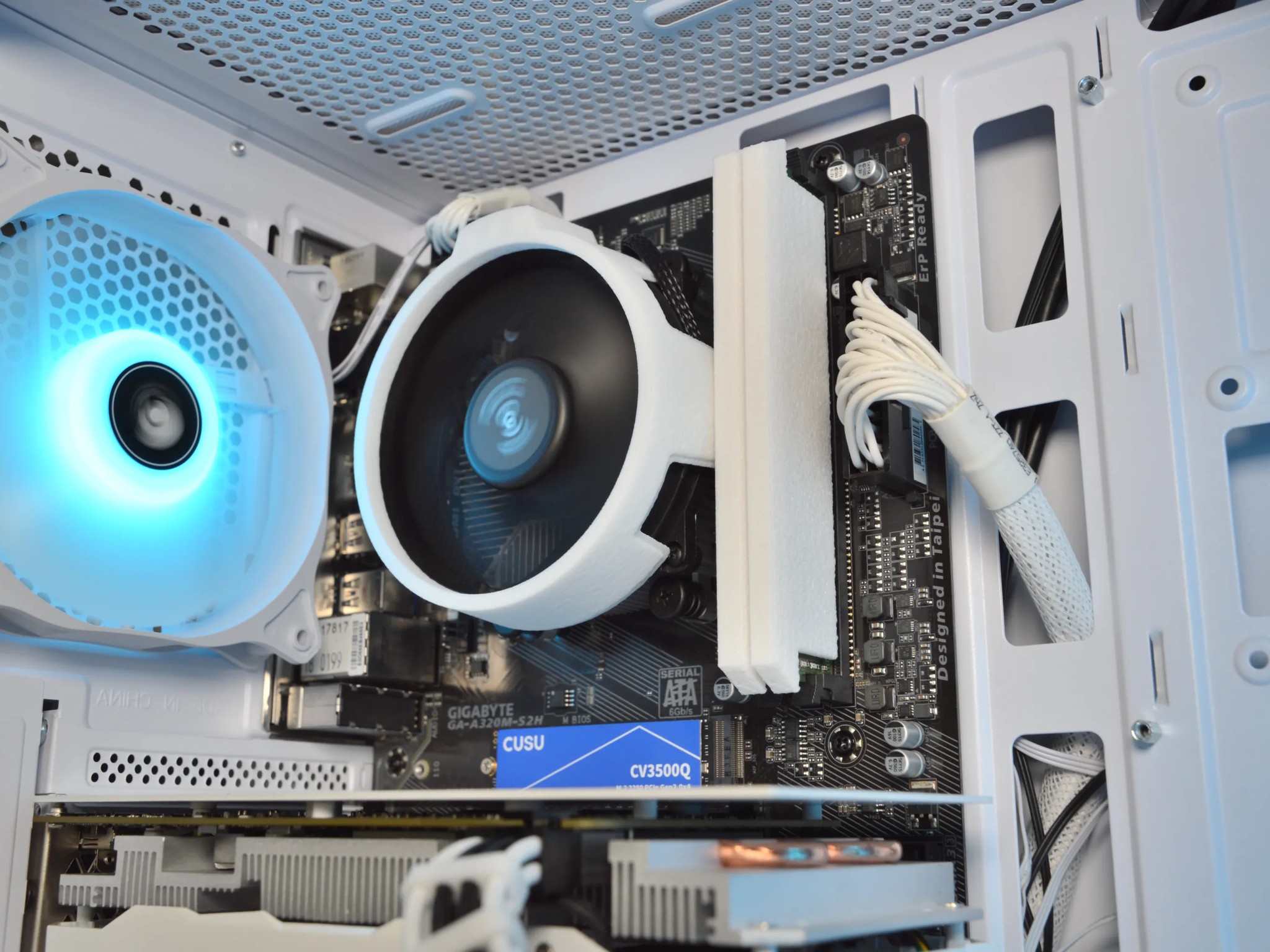 🌨️🌨️| RTX 2060 SUPER 6GB | RYZEN 5 3600 | 16GB DDR4 RAM | 1TB NVME SSD | Blizzard Box 2.0 |