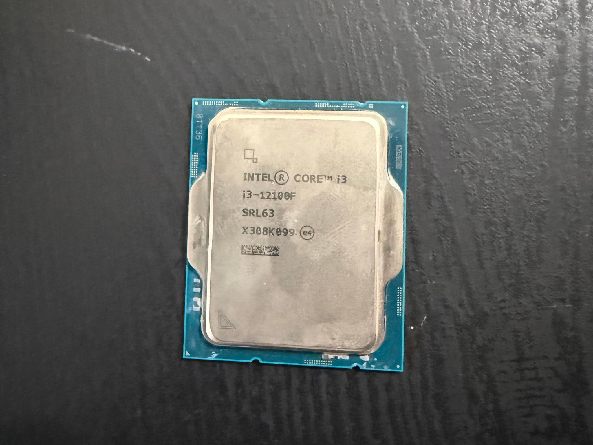 Intel i3 12100f