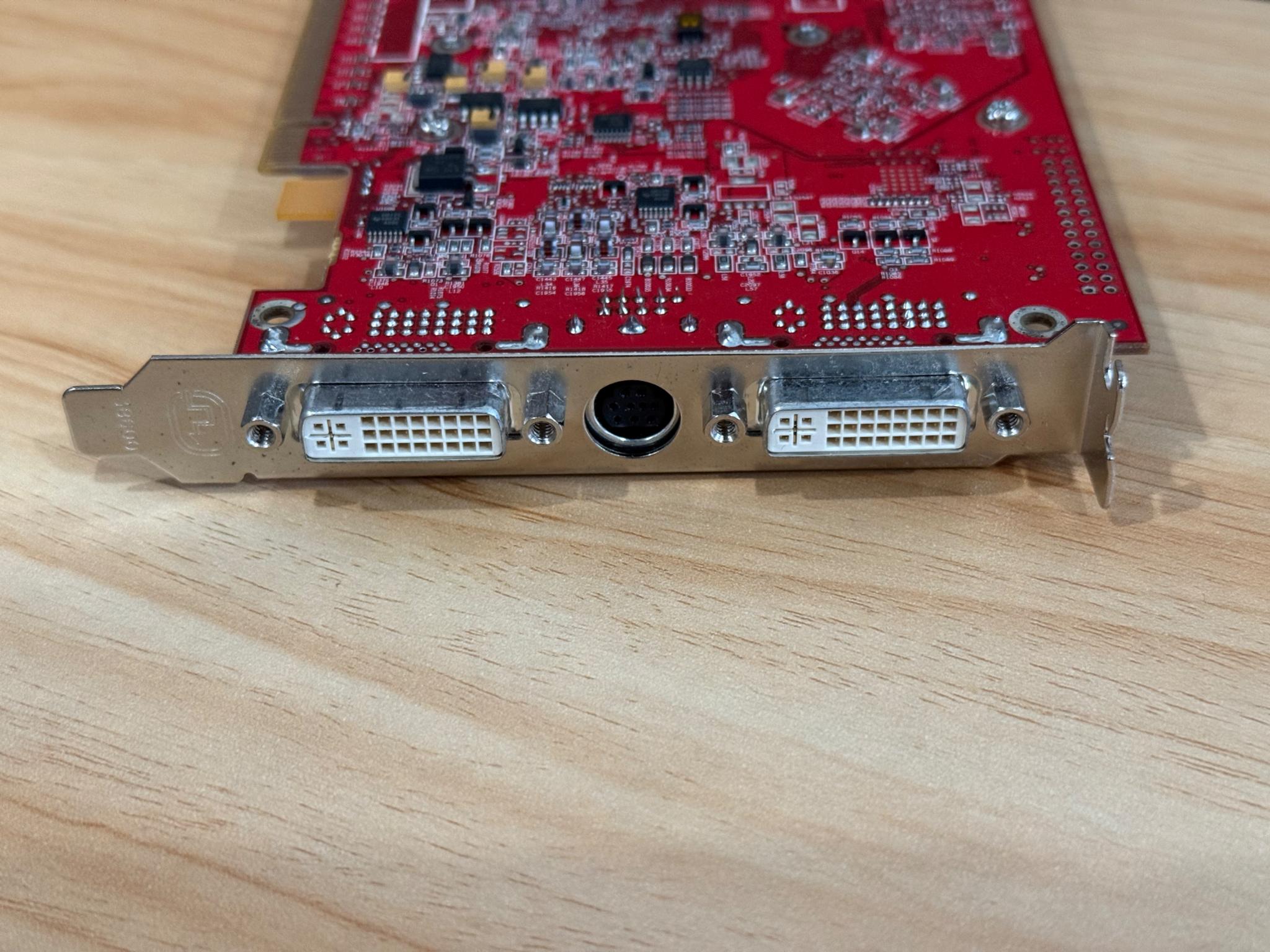 ATI Radeon X1800XL 256MB DDR3
