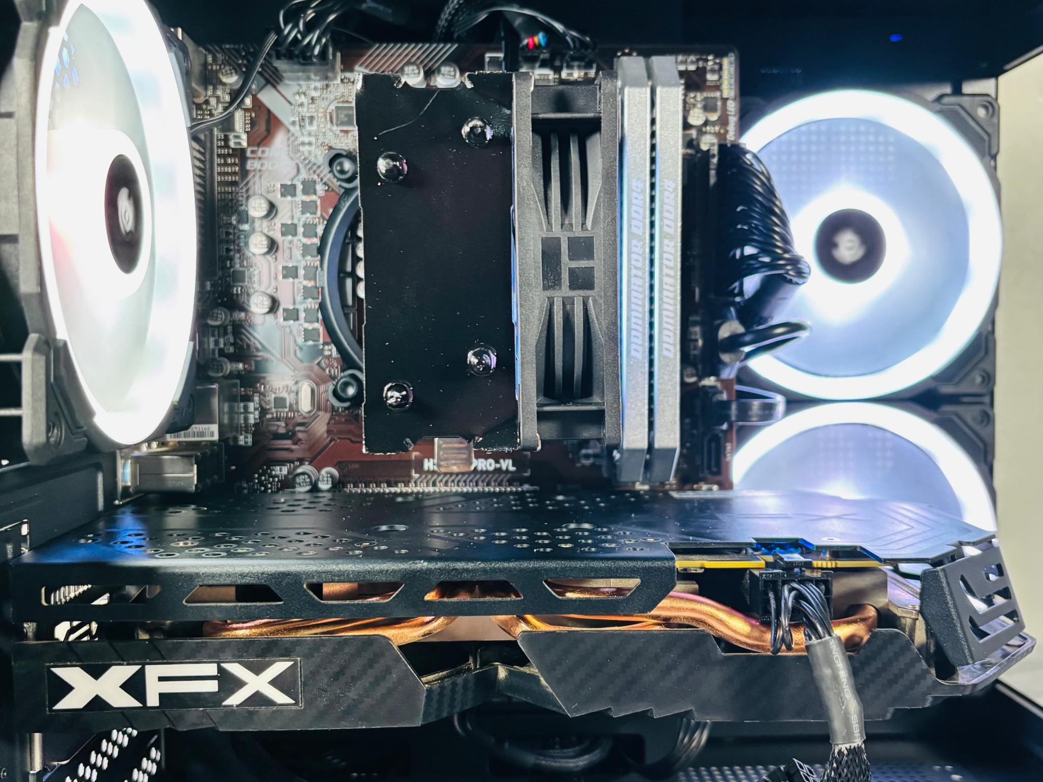 ⚪️⚫️ | i5-9400F + RX 580 8GB | 16GB | WiFi INCLUDED