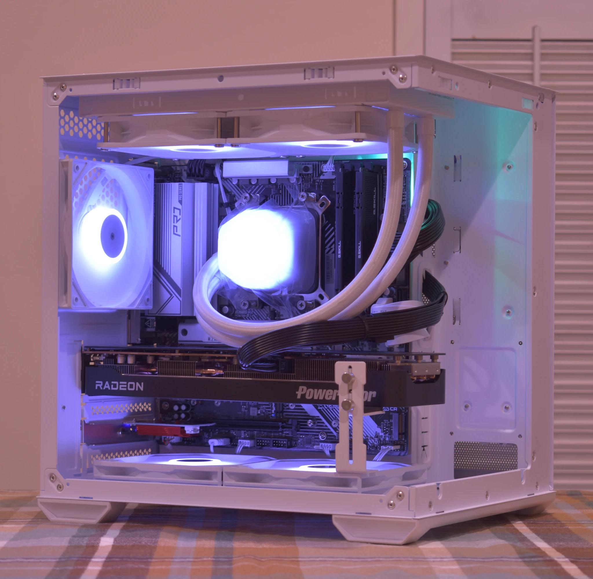 🚀Performance Gamer🚀 Ryzen 5 9600X | AMD RX 9070 16GB | 32GB DDR5 | 2TB nVME SSD | White RGB+Wifi