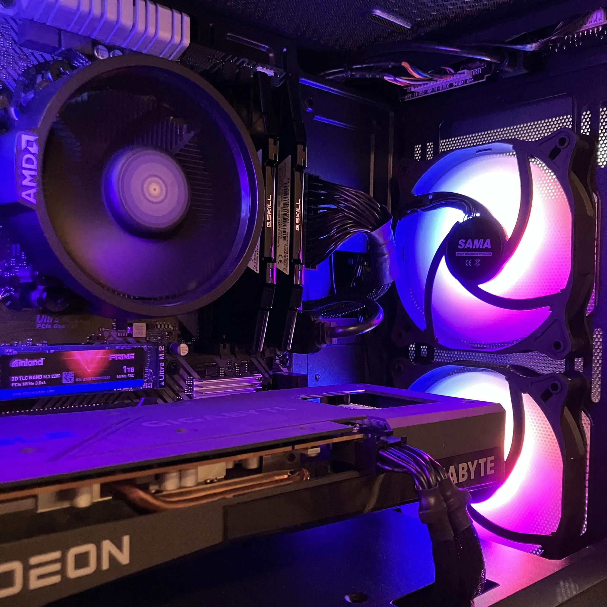 Ryzen 5 3600 and RX 6600xt Gaming PC