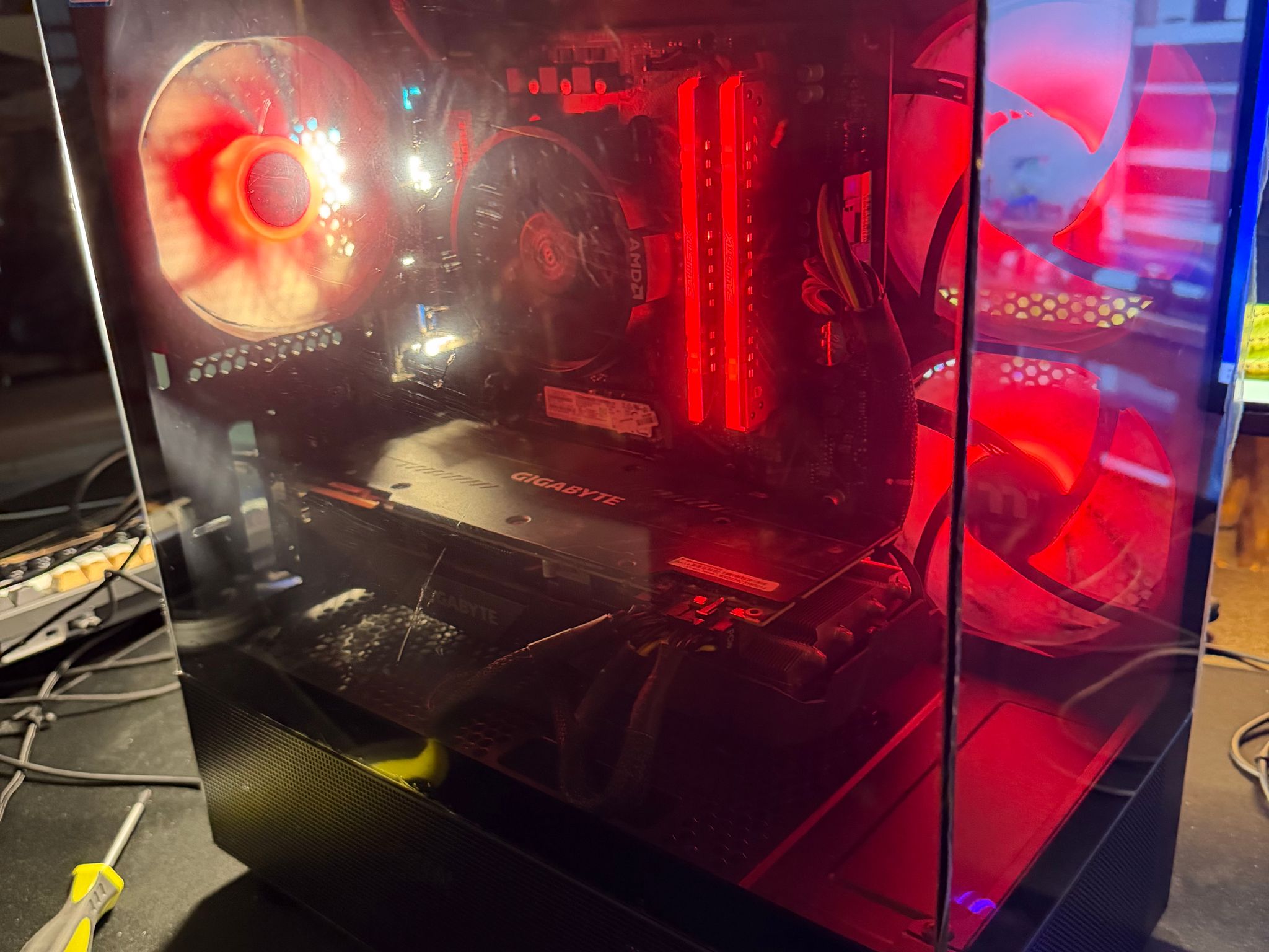 GeForce RTX 2080 Super Custom Gaming PC - Ryzen 5 5600